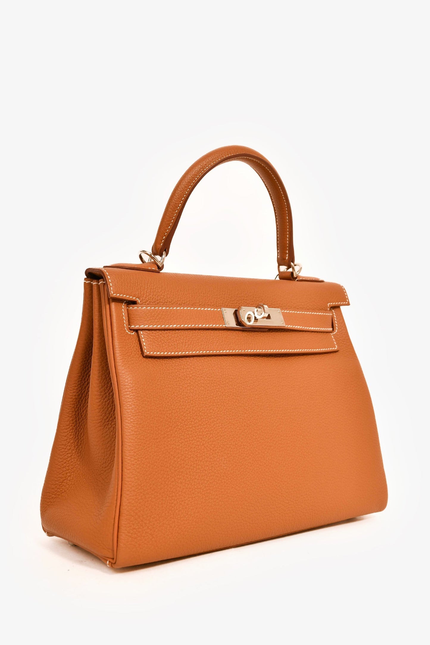 Hermès 2021 Gold Togo Leather Retourne Kelly 28 with Strap