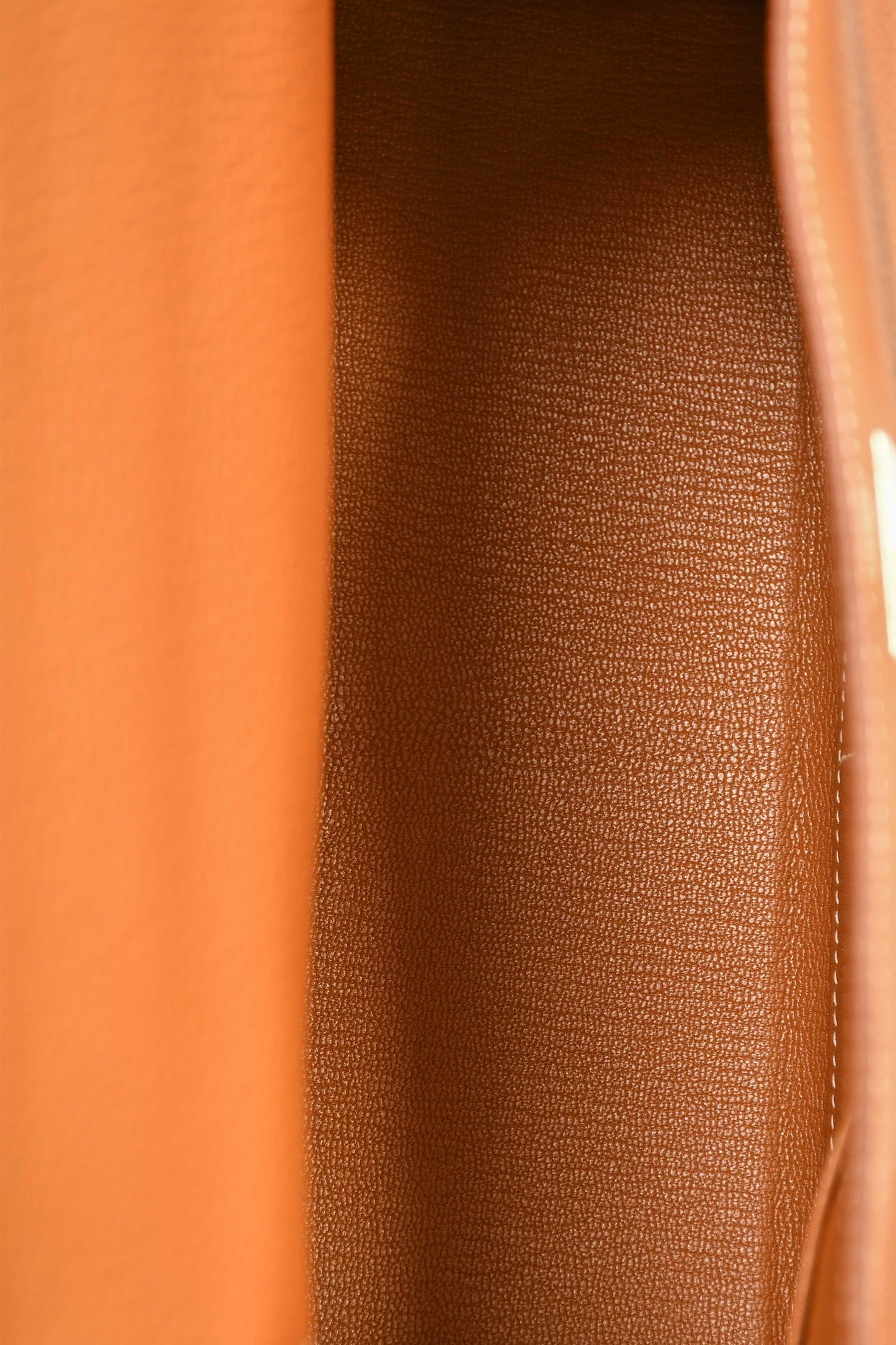 Hermès 2021 Gold Togo Leather Retourne Kelly 28 with Strap