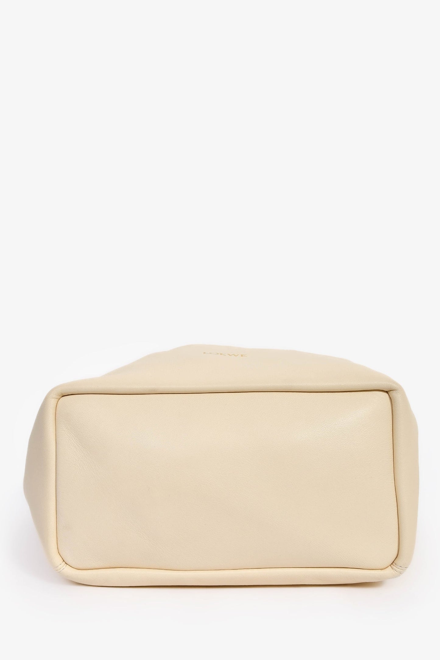 Loewe Cream Leather 'Squeeze' Small Chain Shoulder Bag