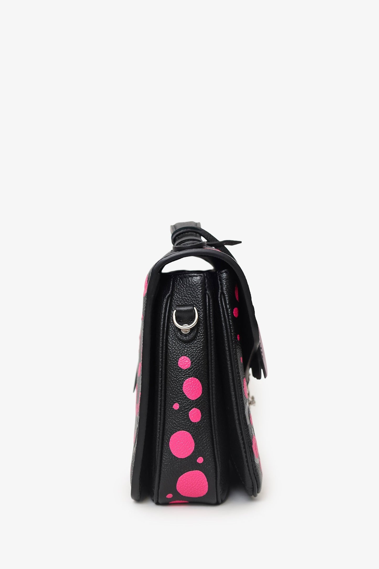 Louis Vuitton x Yayoi Kusama 2023 Black/Fuchsia Monogram Giant Empreinte Dots Pochette Métis