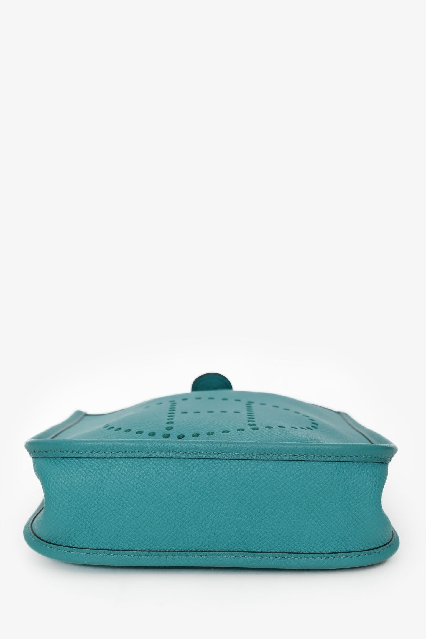 Hermès 2019 Turquoise Clemence Evelyne I Très Petite Modèle 16