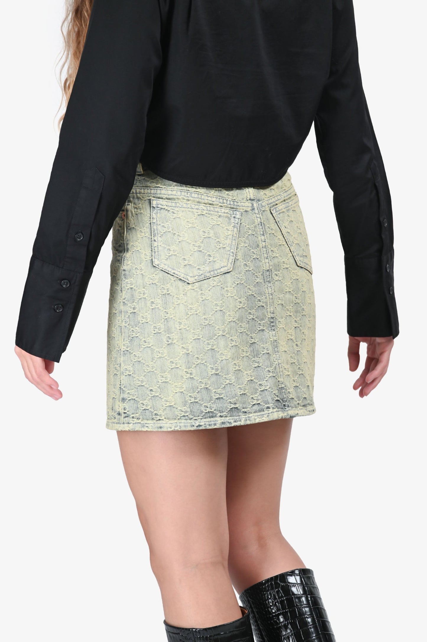 Gucci Light Wash Denim Monogram Mini Skirt Size 36