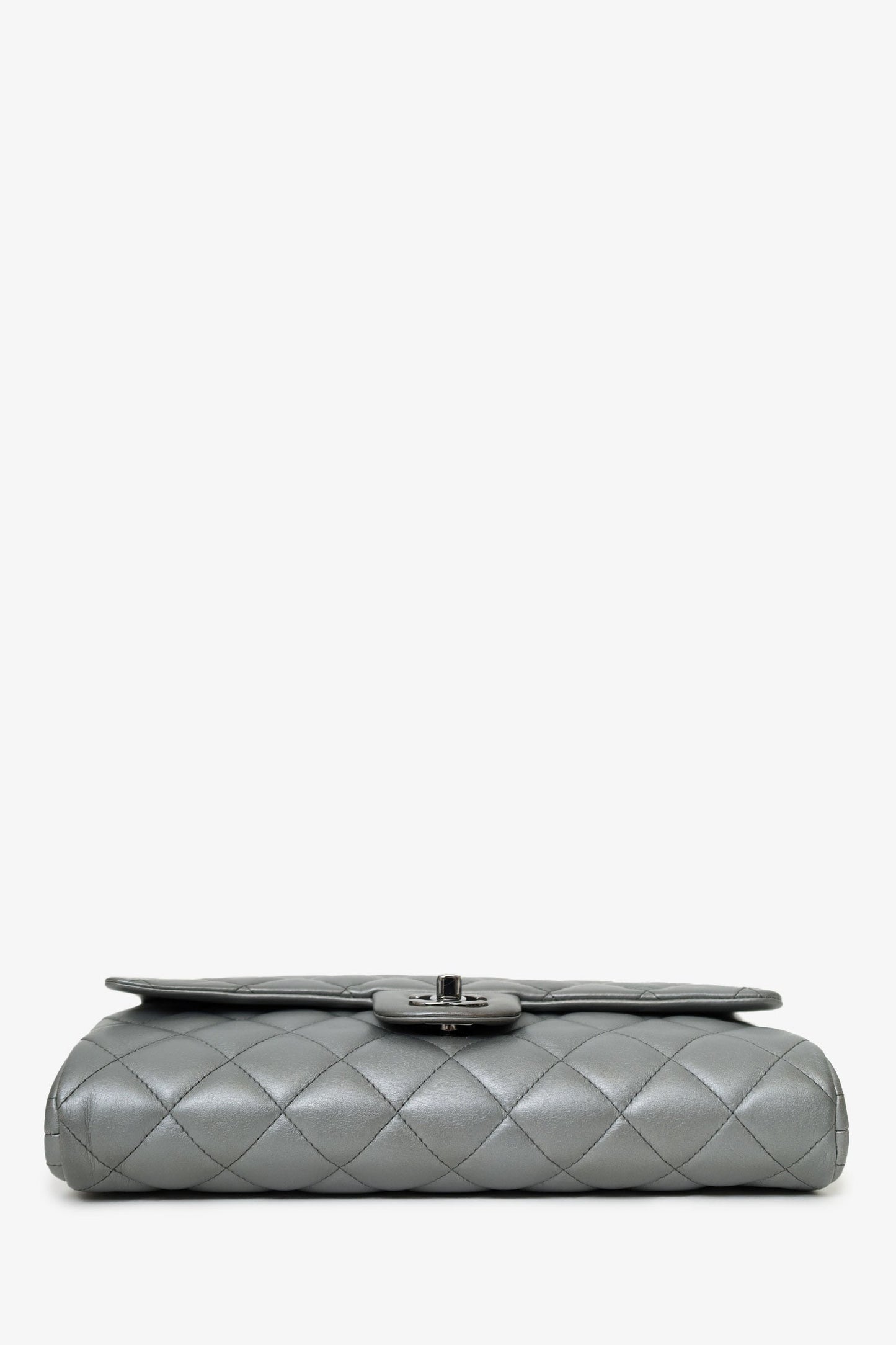 Chanel™ Grey Metallic Quilted Leather New Clutch With Chain