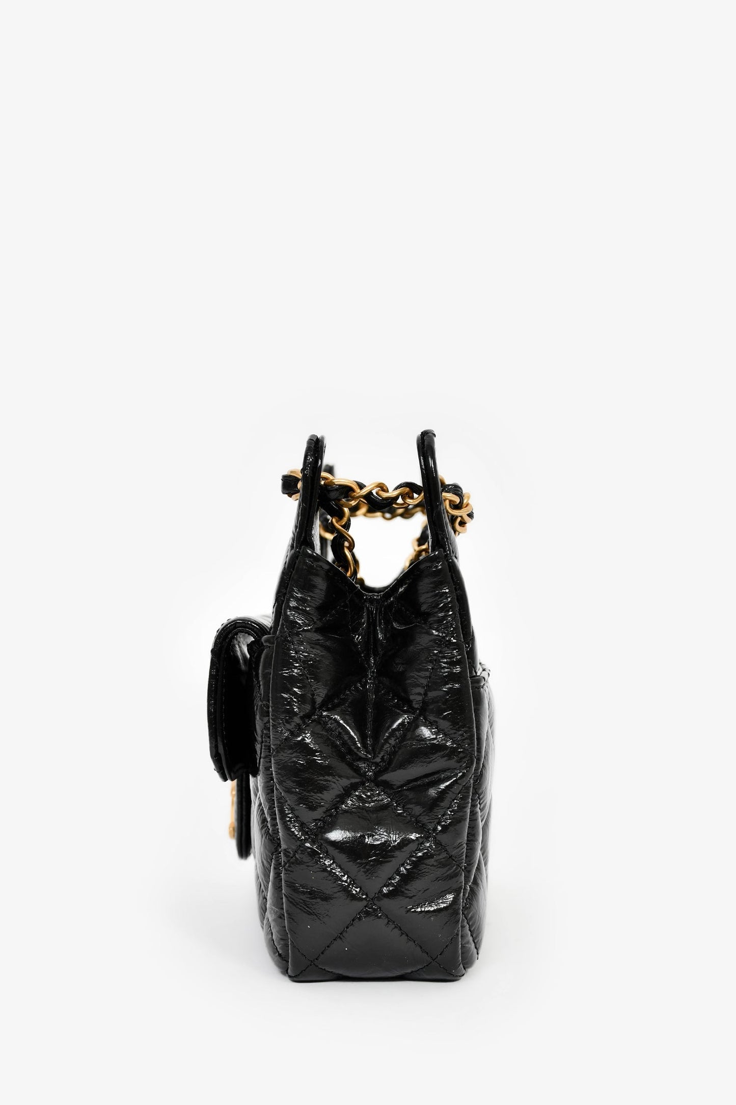 Chanel™ 2023 Black Patent Leather 'Wavy' CC Shoulder Bag