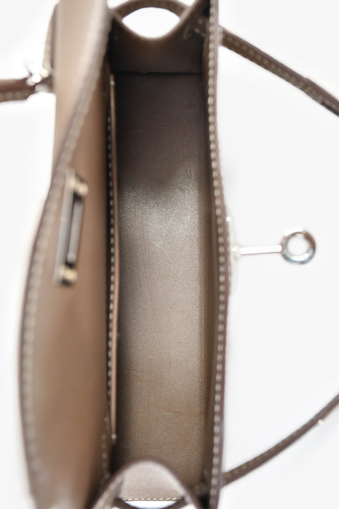Hermès 2023 Etoupe Epsom Leather Sellier Mini Kelly