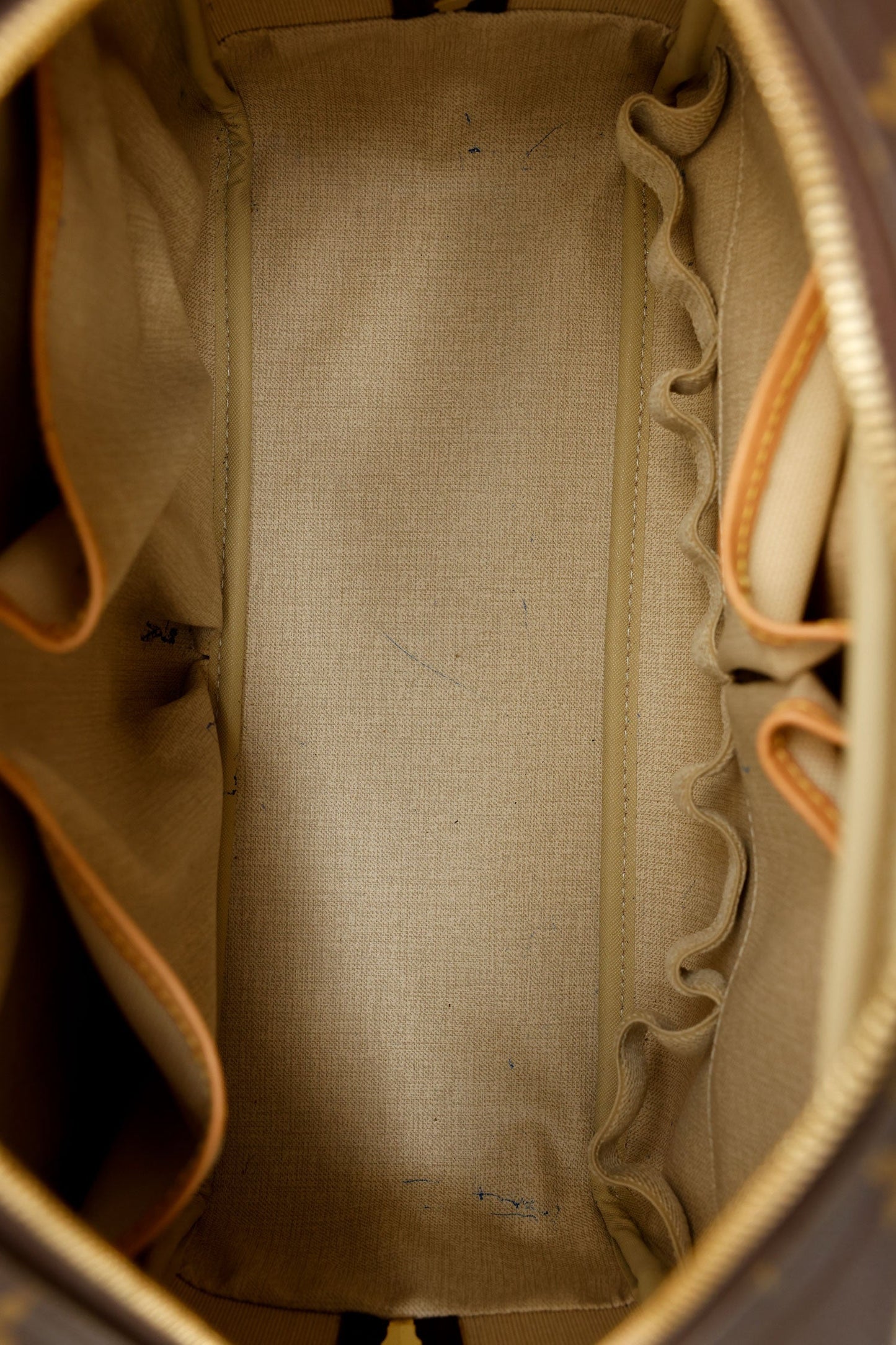 Louis Vuitton Monogram Deauville Top Handle