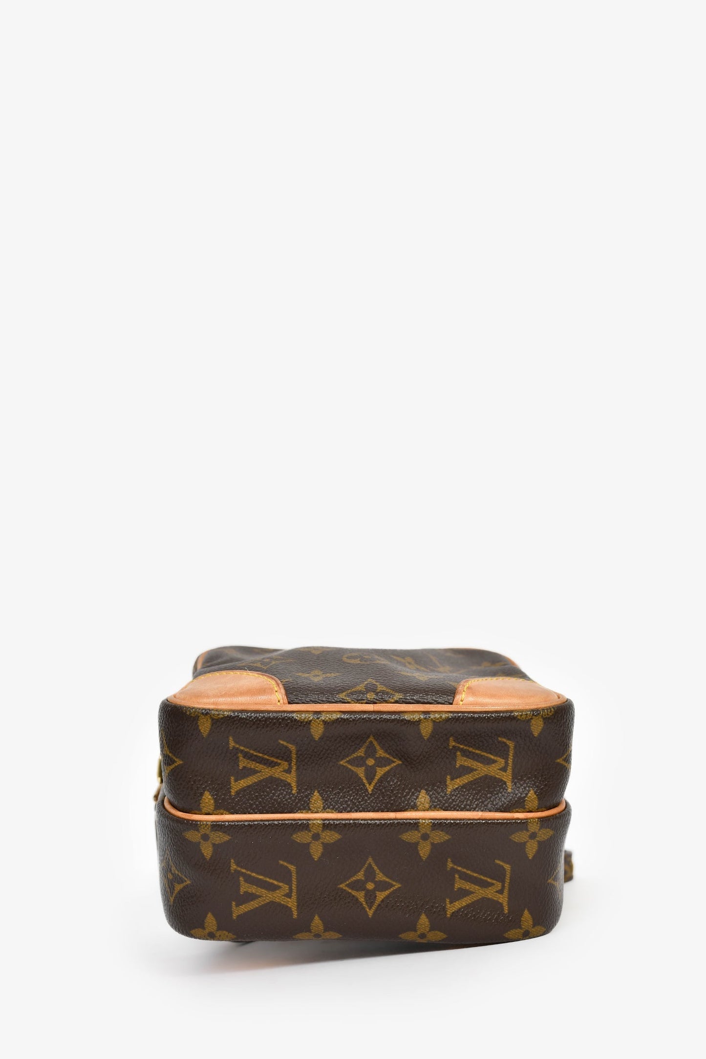 Louis Vuitton 2002 Monogram Amazon Crossbody Bag