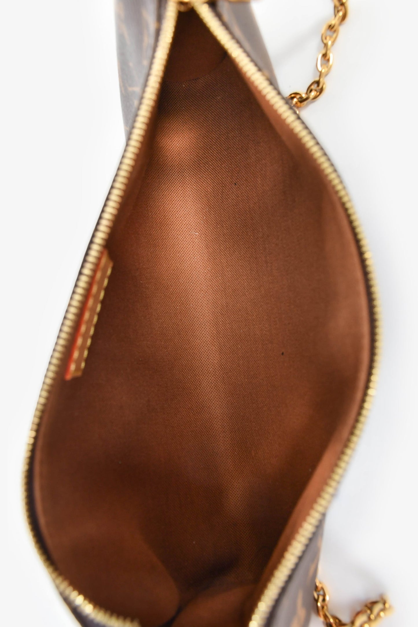 Louis Vuitton 2025 Monogram Favourite PM Pochette