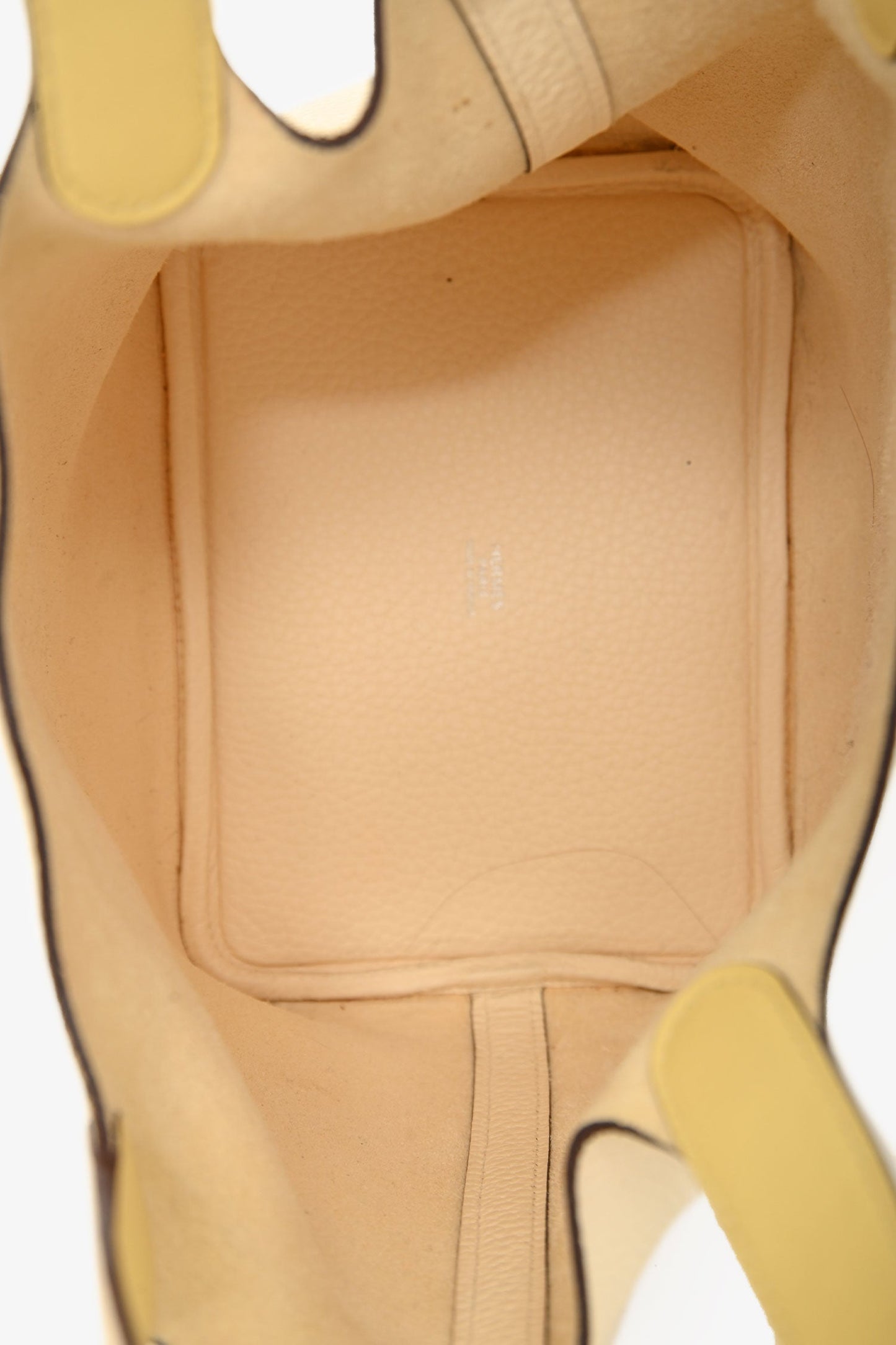 Hermès 2020 Light Yellow Clemence Leather Picotin 18