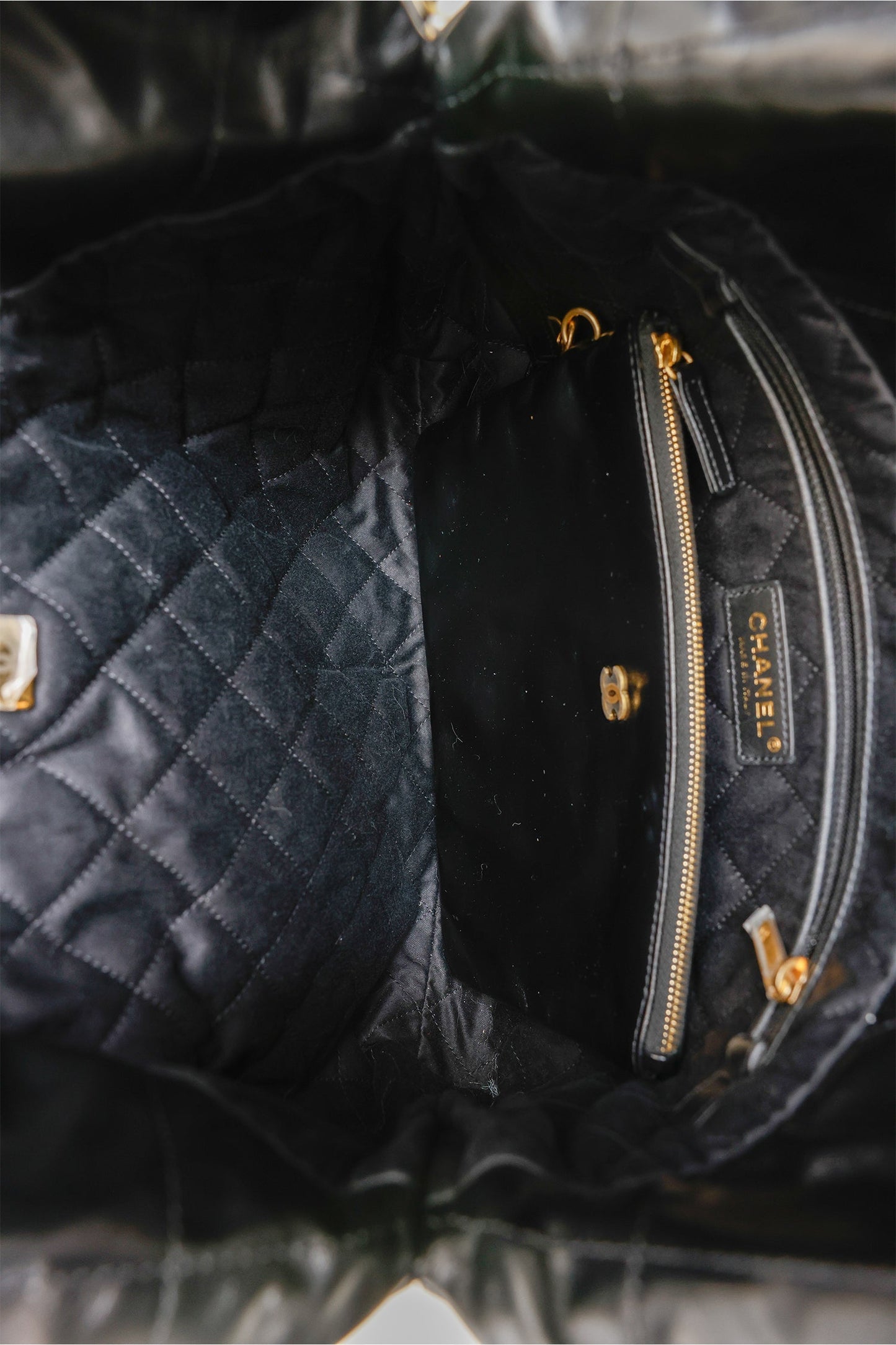 Chanel Black Lambskin 22 Small Hobo Bag With Pouch
