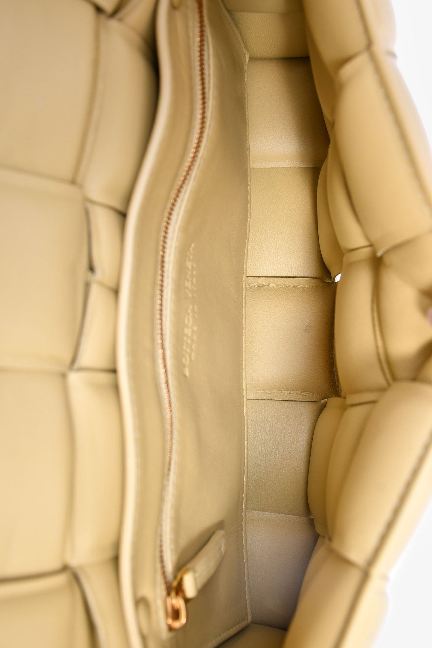 Bottega Veneta Beige Leather Intrecciato Padded Cassette Crossbody