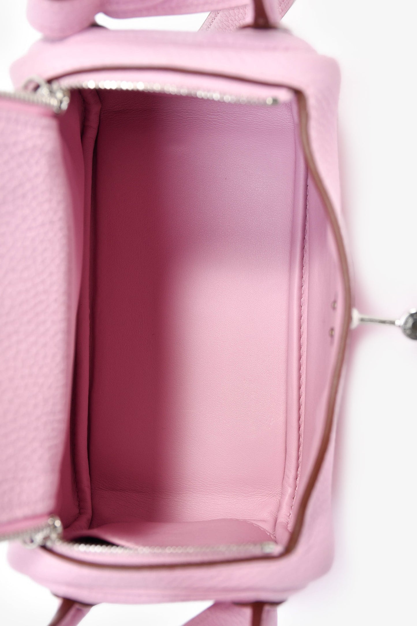 Hermès 2022 Mauve Sylvestre Clemence Leather Mini Lindy