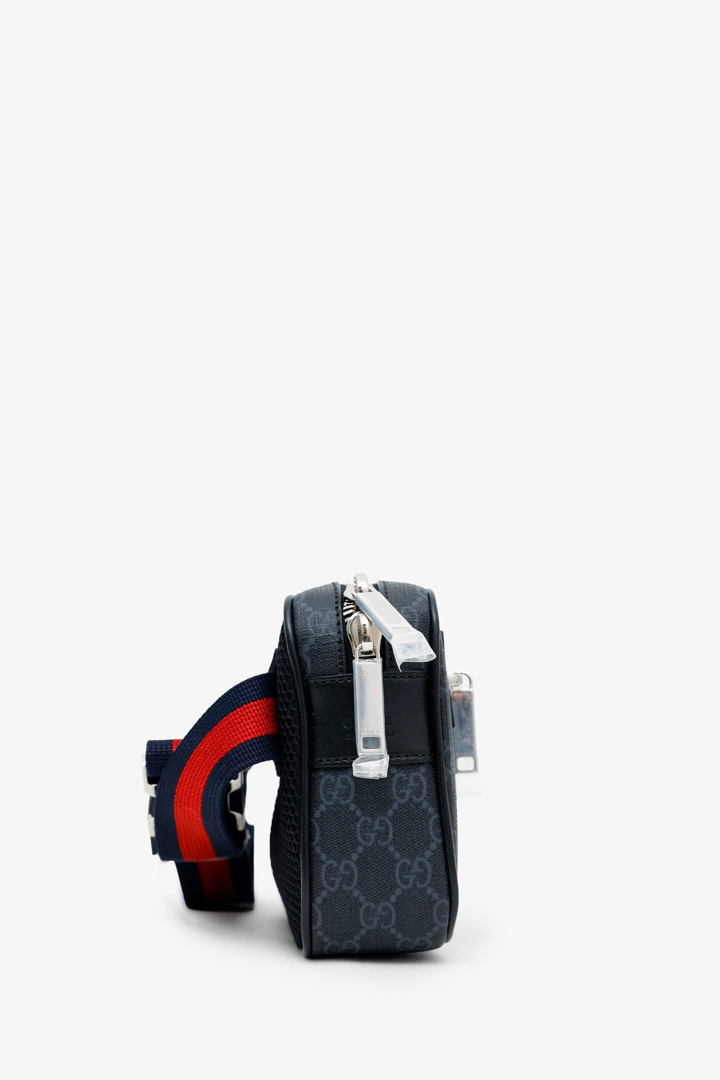 Gucci Black GG Supreme Canvas Belt Bag