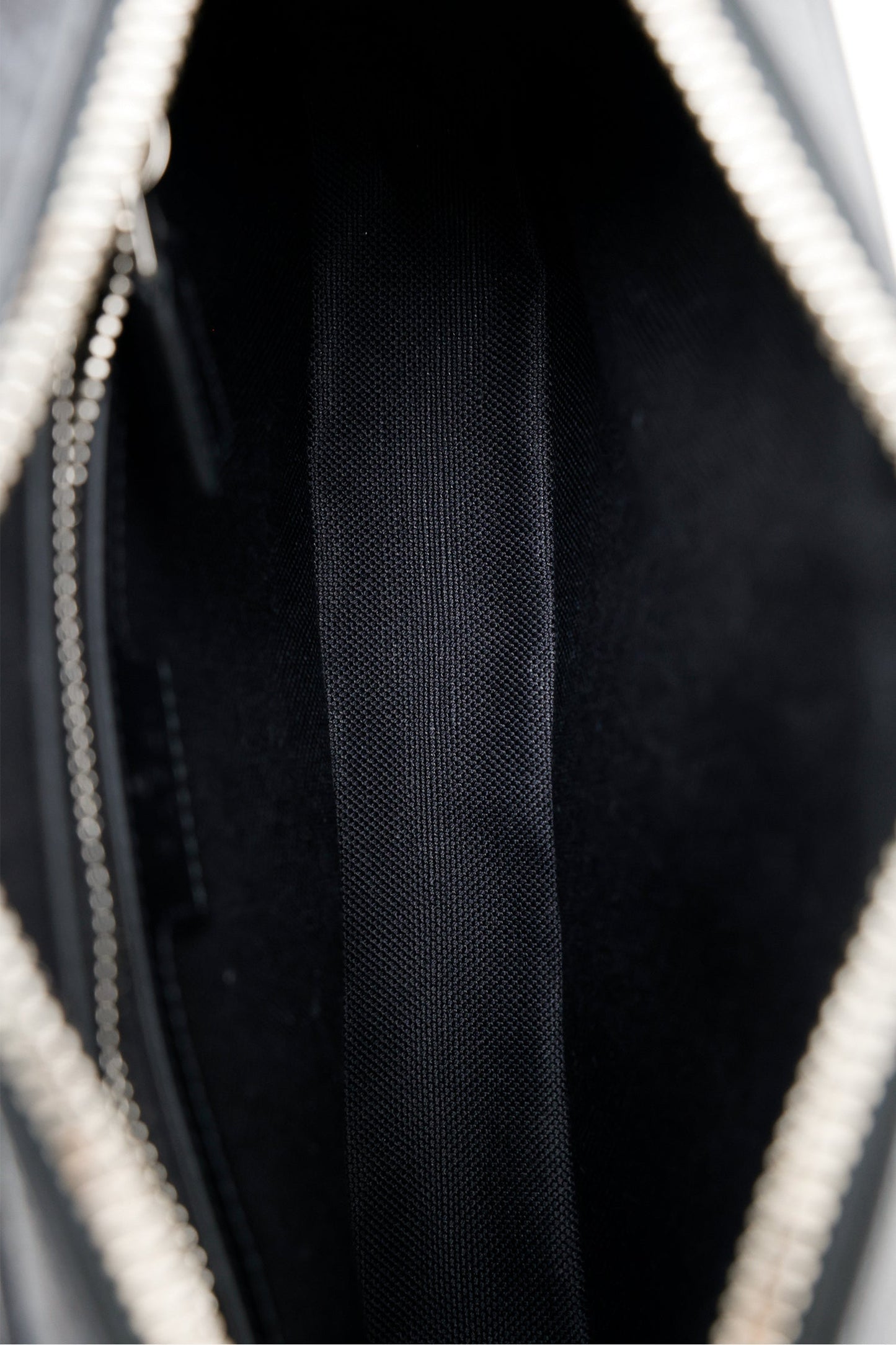 Gucci Black GG Supreme Canvas Belt Bag
