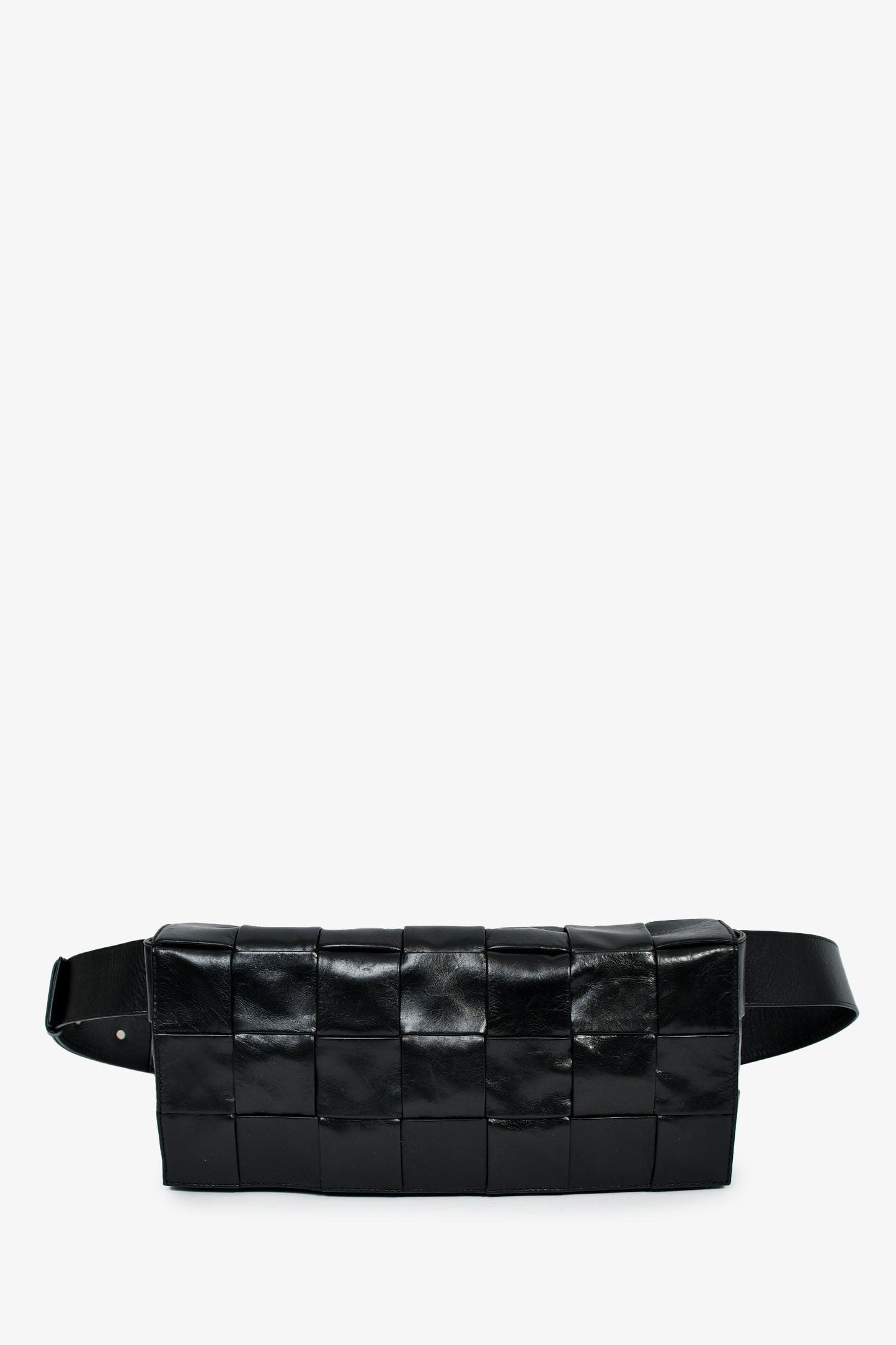 Bottega Veneta Black Leather Intrecciato 'The Stretch Cassette' Belt Bag With Zip Pouch