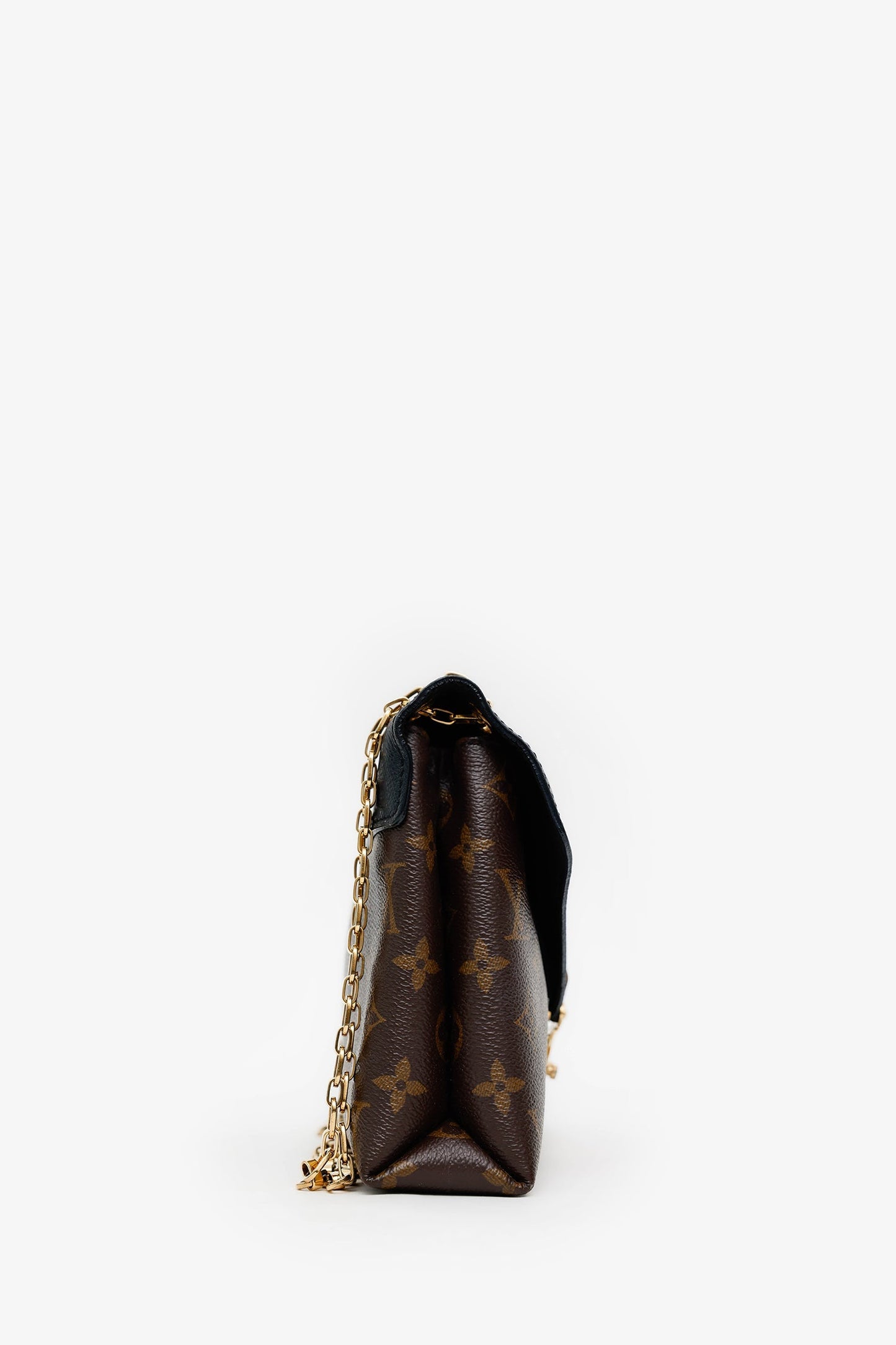 Louis Vuitton 2016 Black Monogram Pallas Chain Bag