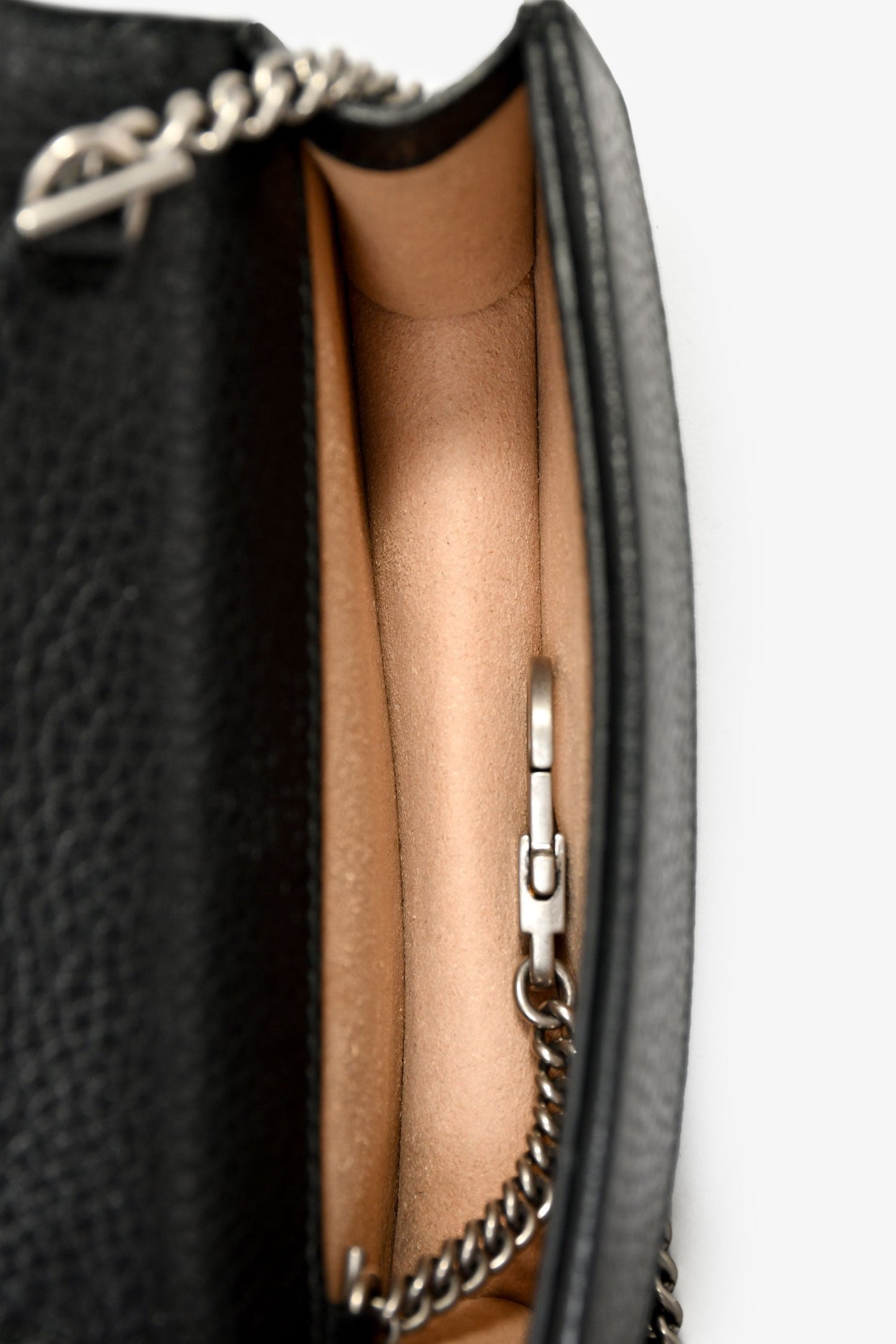 Gucci Black Leather Dionysus Super Mini Crossbody Bag