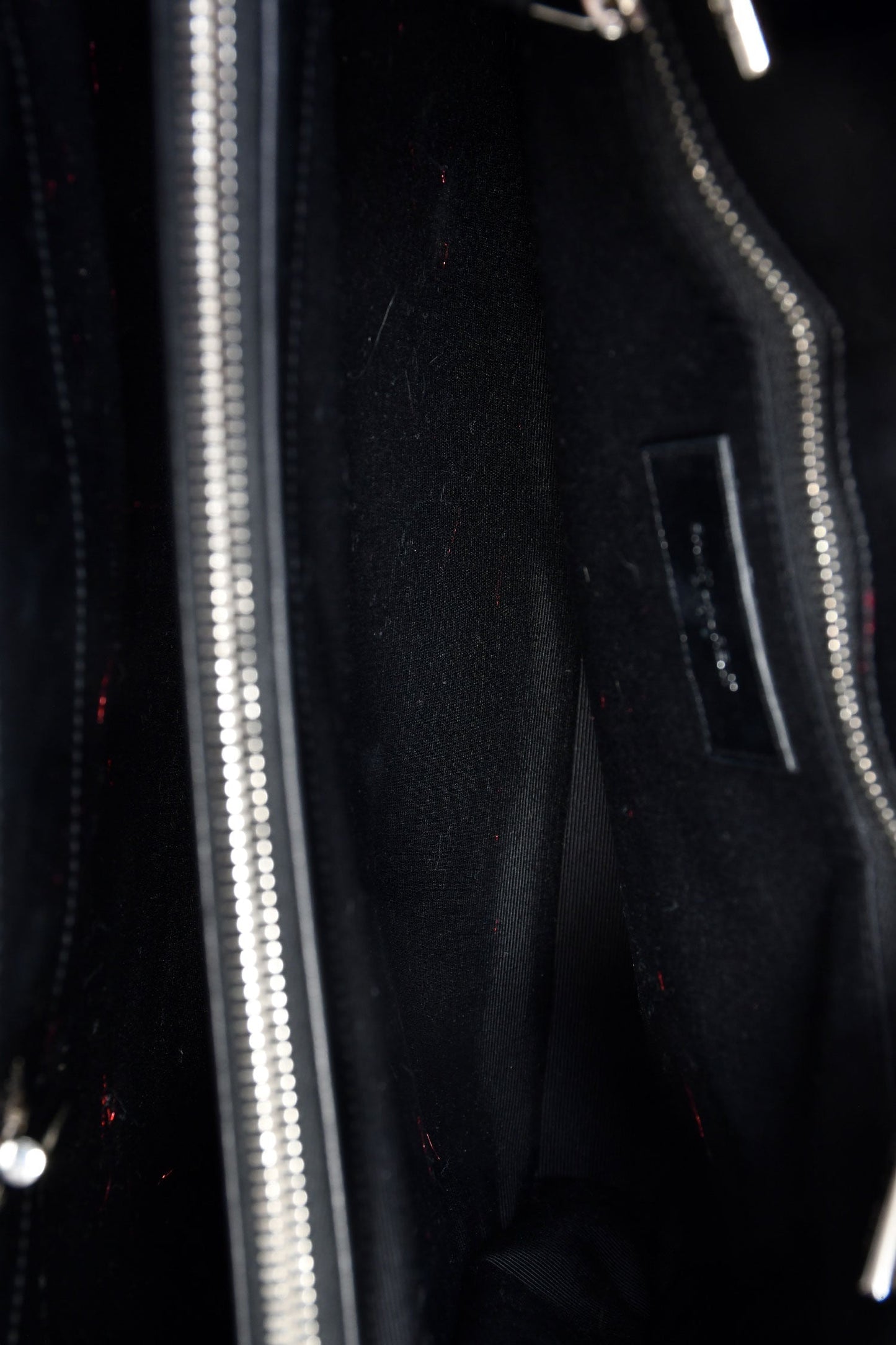 Saint Laurent Black Leather Studded Matelasse Chevron Leather Large Shopping Tote Bag