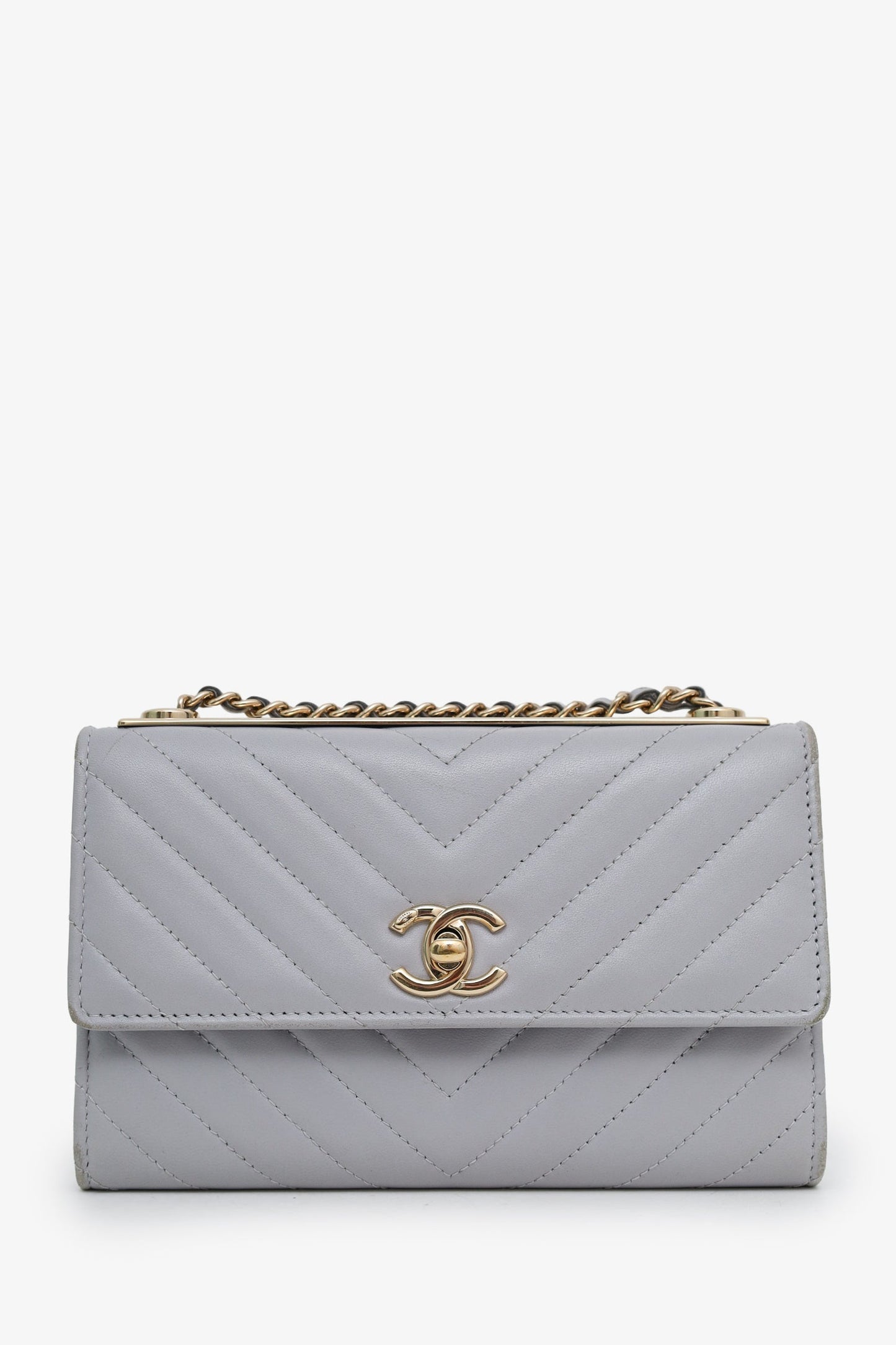 Chanel™ 2018 Grey Lambskin Chevron Quilted "Trendy" Wallet on Chain