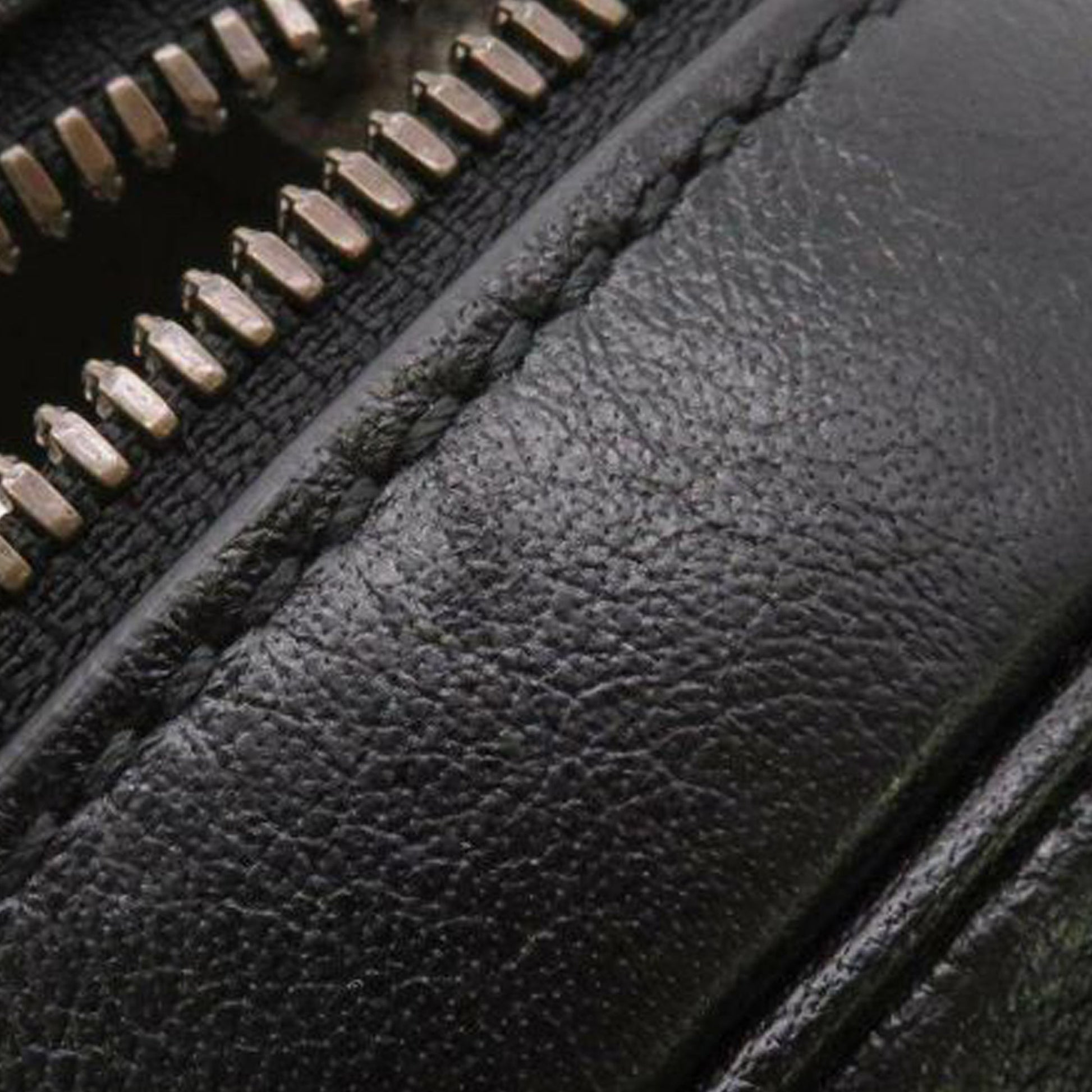 Gucci Leather Crossbody Style 28