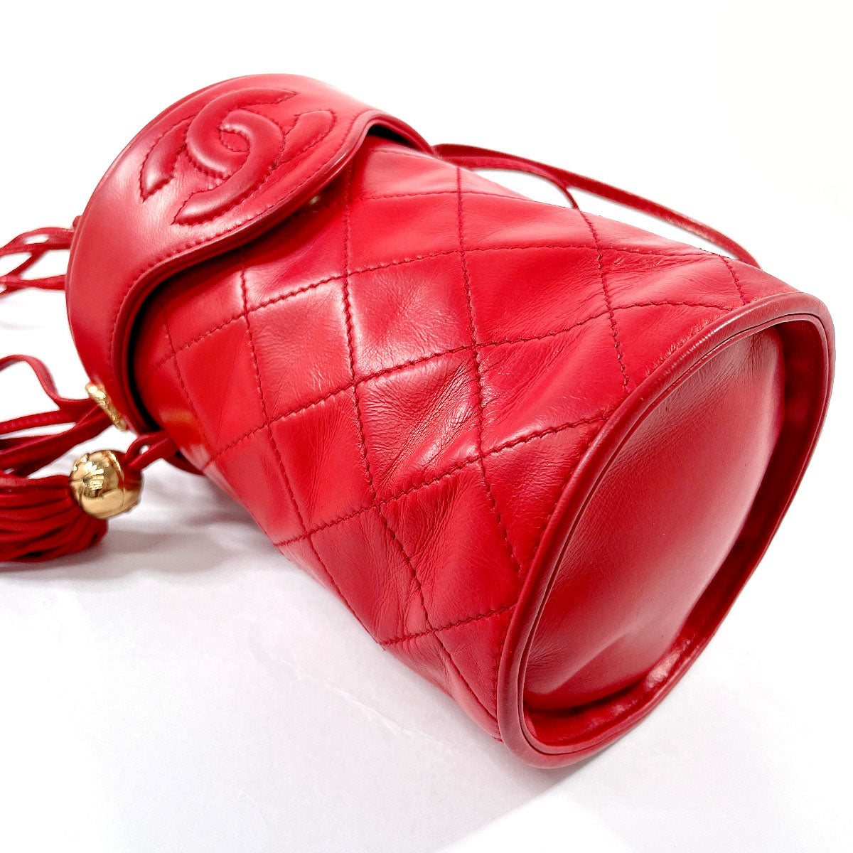 CHANEL Shoulder Bag lambskin Red Matrasse vintage Fringe COCO Mark