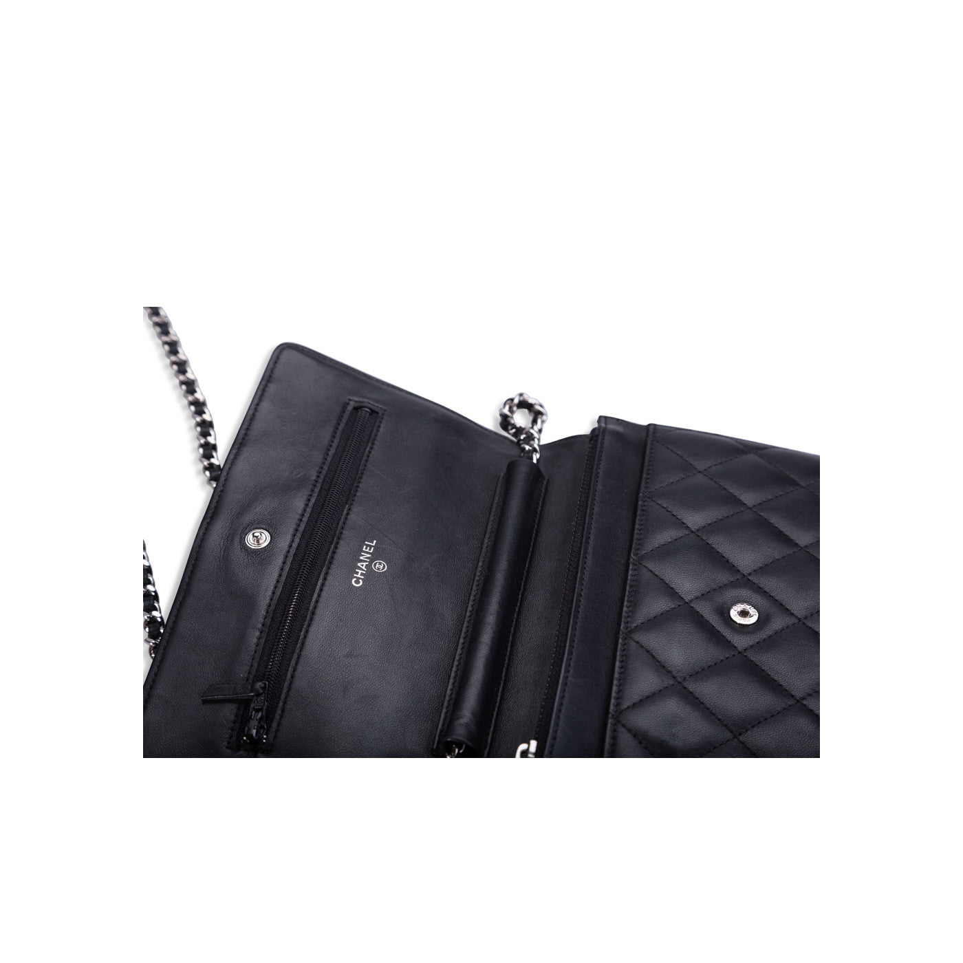 Chanel  Wallet On Chain