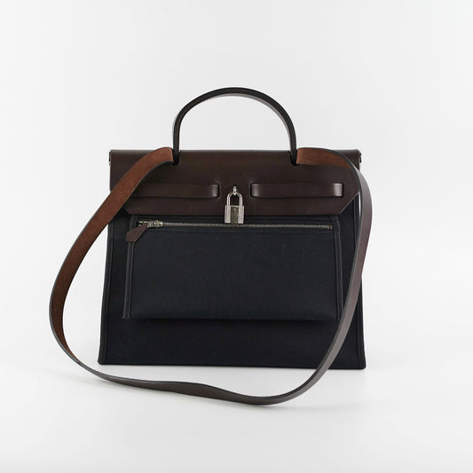 Hermes Herbag 31 Black/Ebene R Square Stamp
