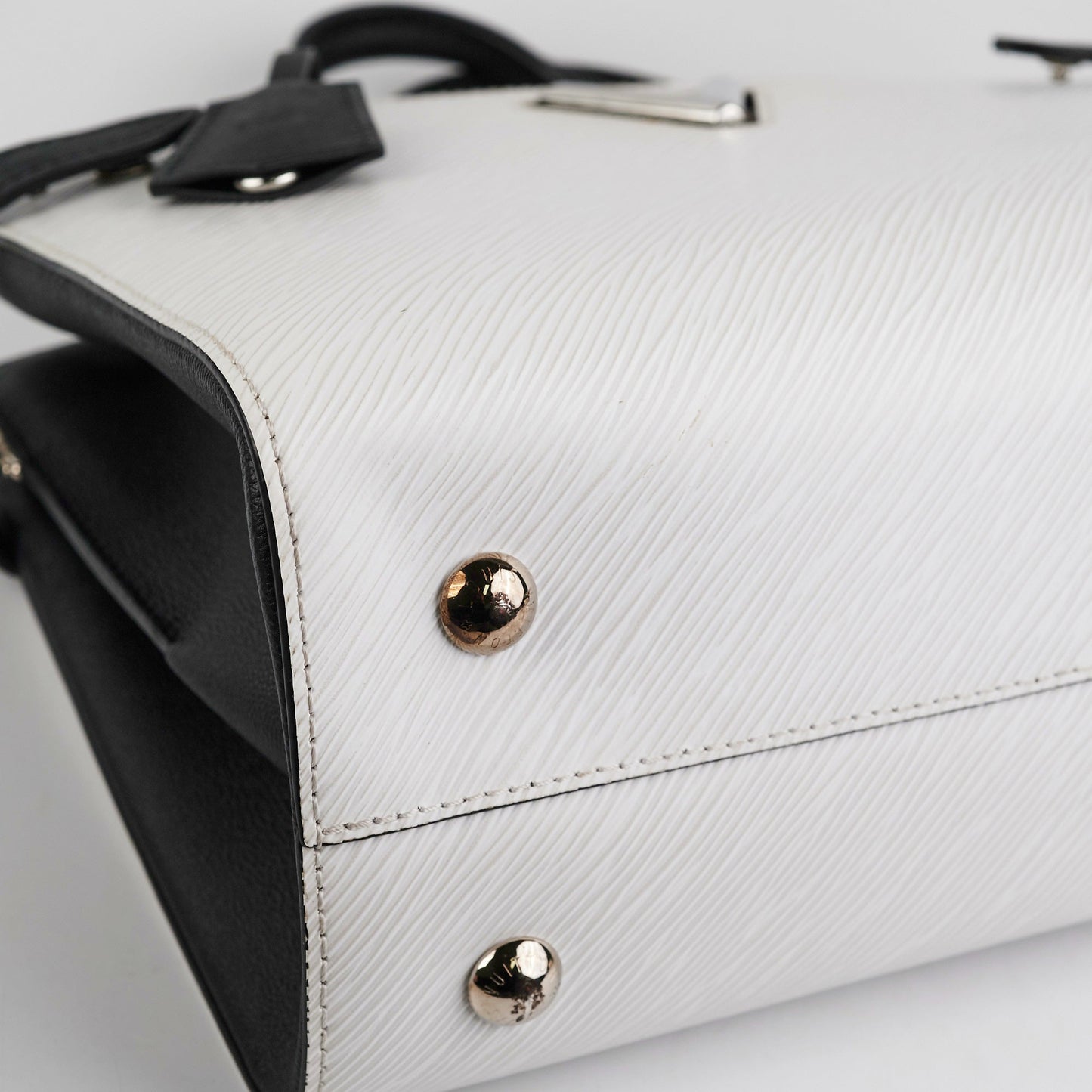 Louis Vuitton White Epi Twist Tote