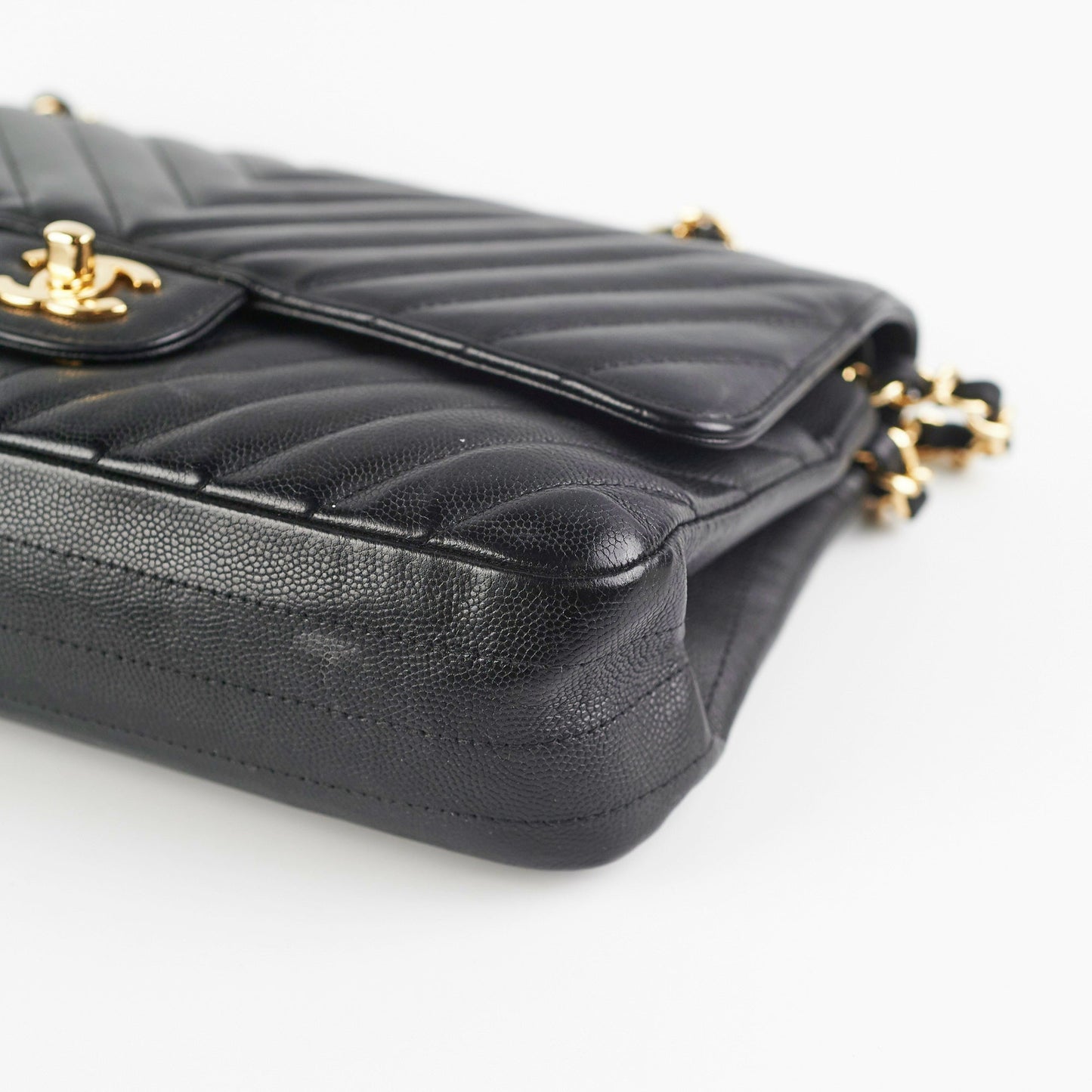 Chanel Chevron Classic Medium/Large Black