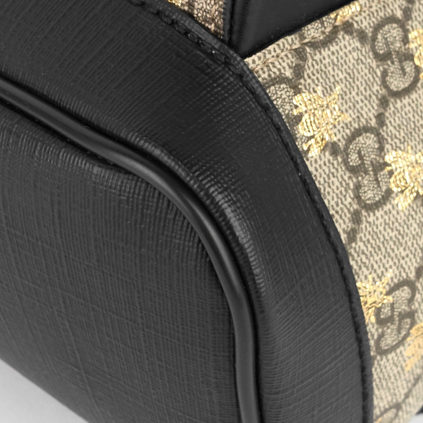 Gucci Bees Small GG Supreme Canvas Backpack