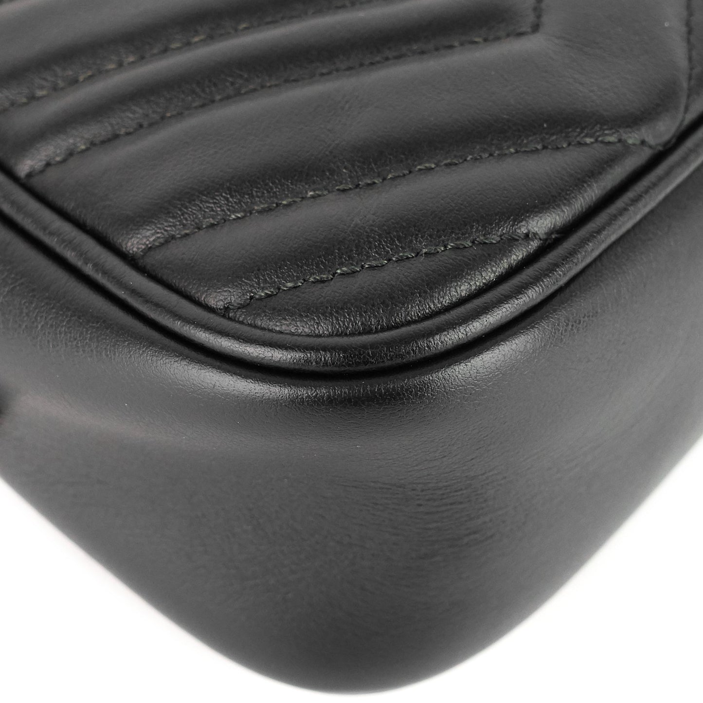 Gucci GG Marmont Small Matelass? Calfskin Shoulder Bag