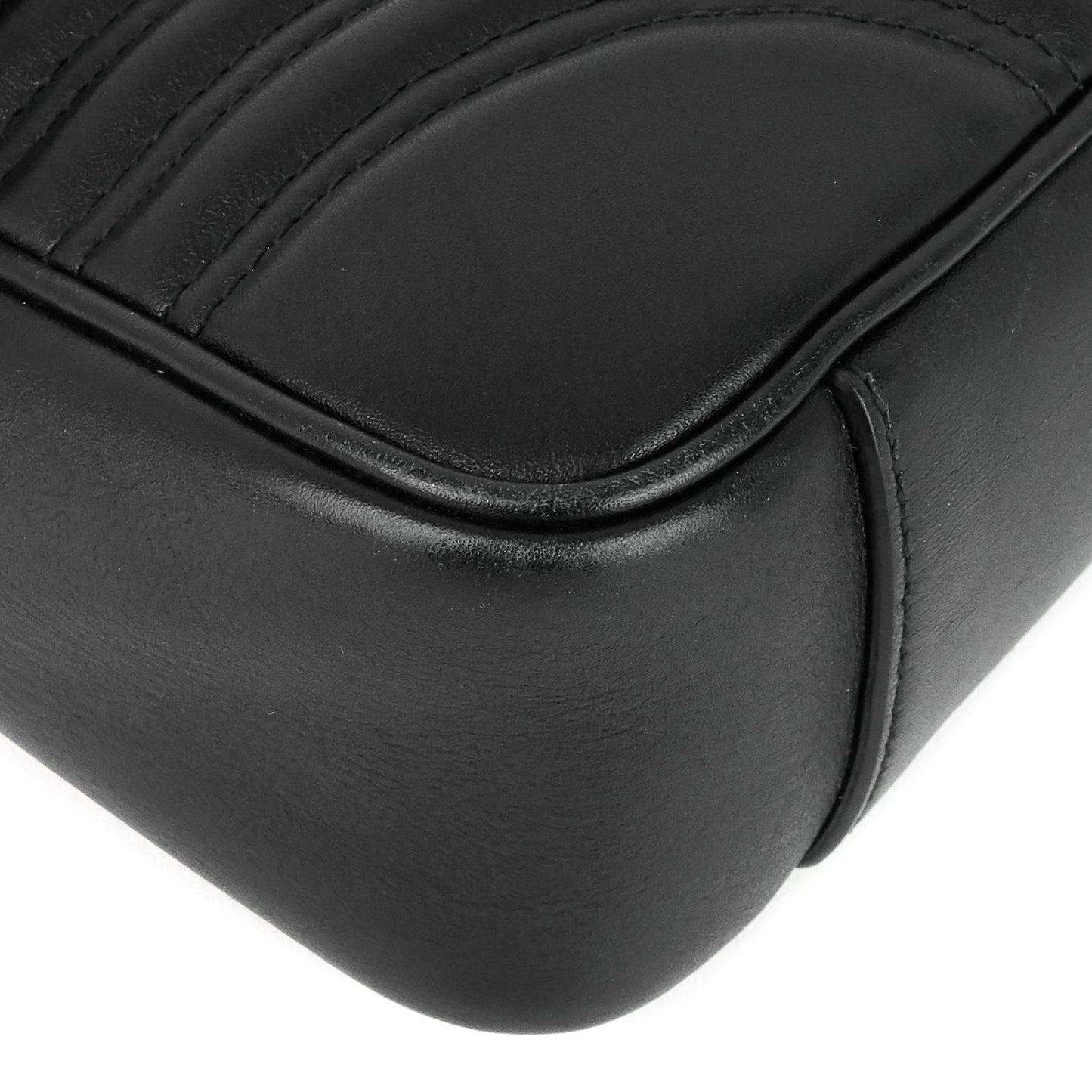 Gucci Marmont Medium Matelass? Leather Shoulder Bag