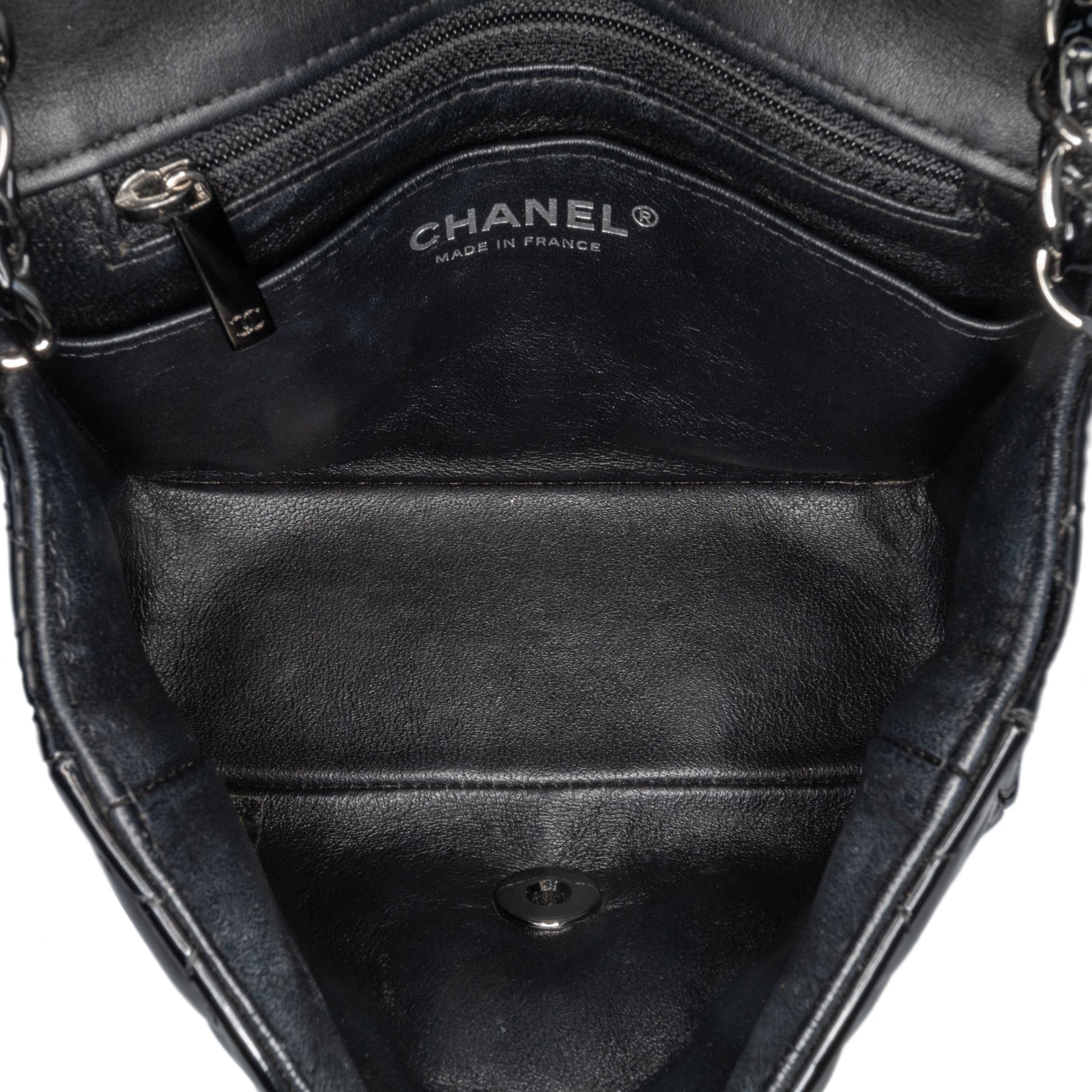 Chanel Twist Crossbody Bag - Ewore Bags