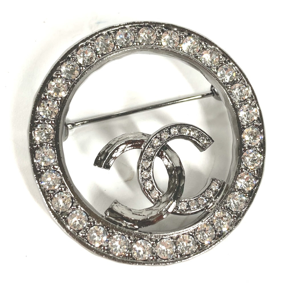 CHANEL Brooch metal Silver 21K CC COCO Mark Round Rhinestone