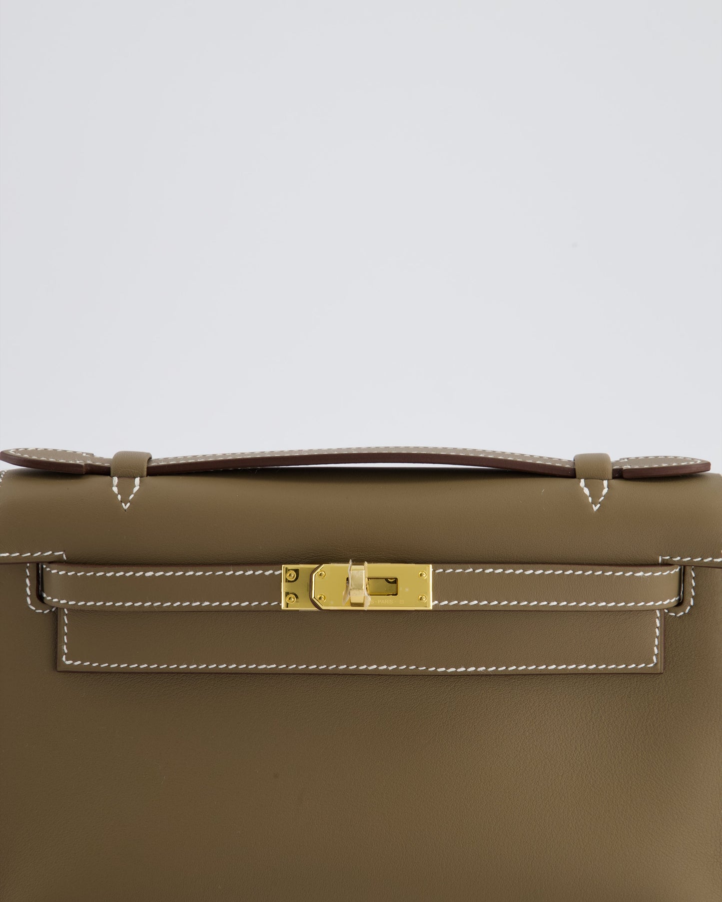 *HOT & RARE* Hermès Kelly Pochette Bag in Etoupe Swift Leather and Gold Hardware