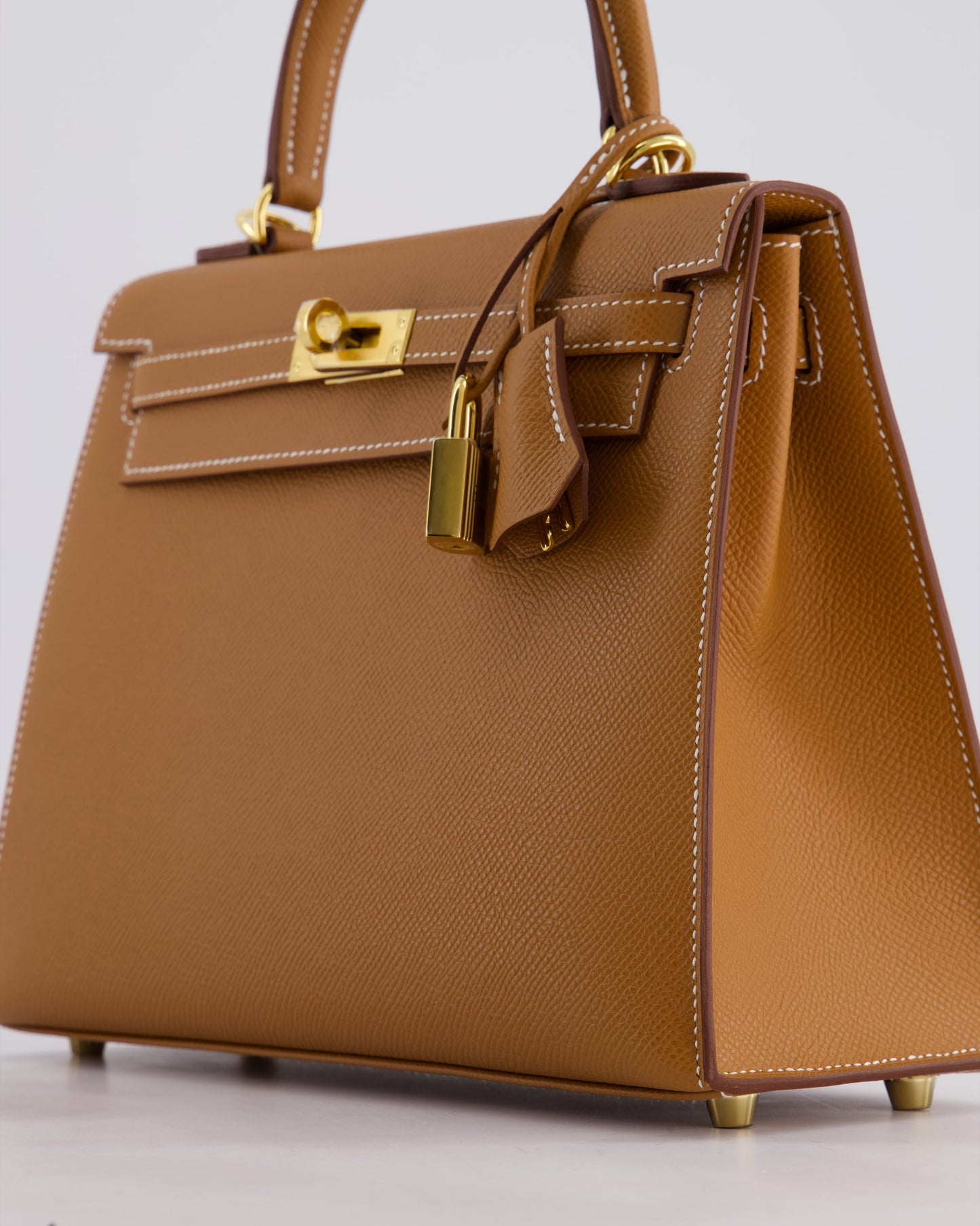 *HOLY GRAIL* Hermès Kelly 25 Sellier Bag in Gold Epsom Leather with Gold Hardware