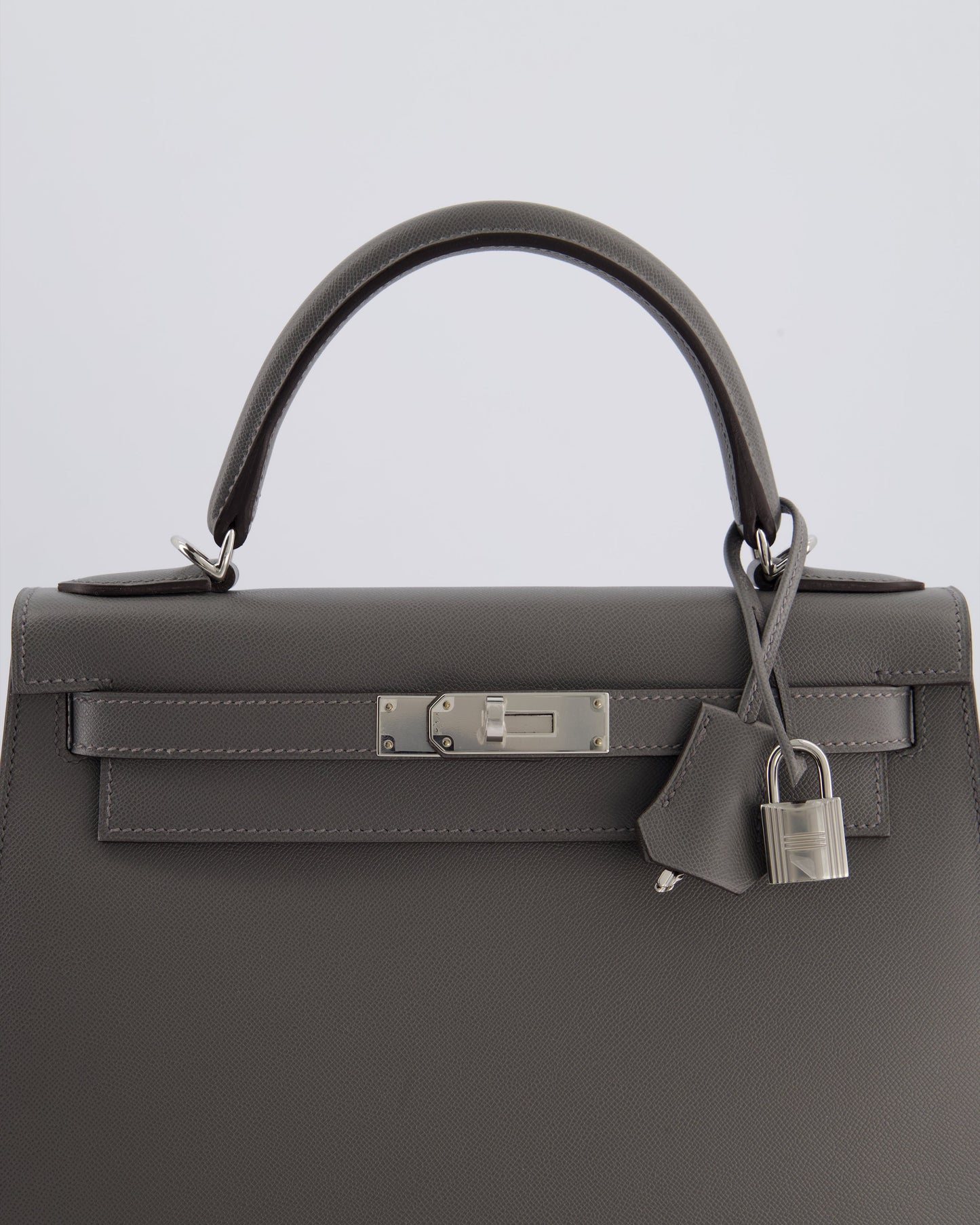 *RARE* Hermès Kelly 28 Sellier Bag in Gris Meyer Madame Leather with Palladium Hardware