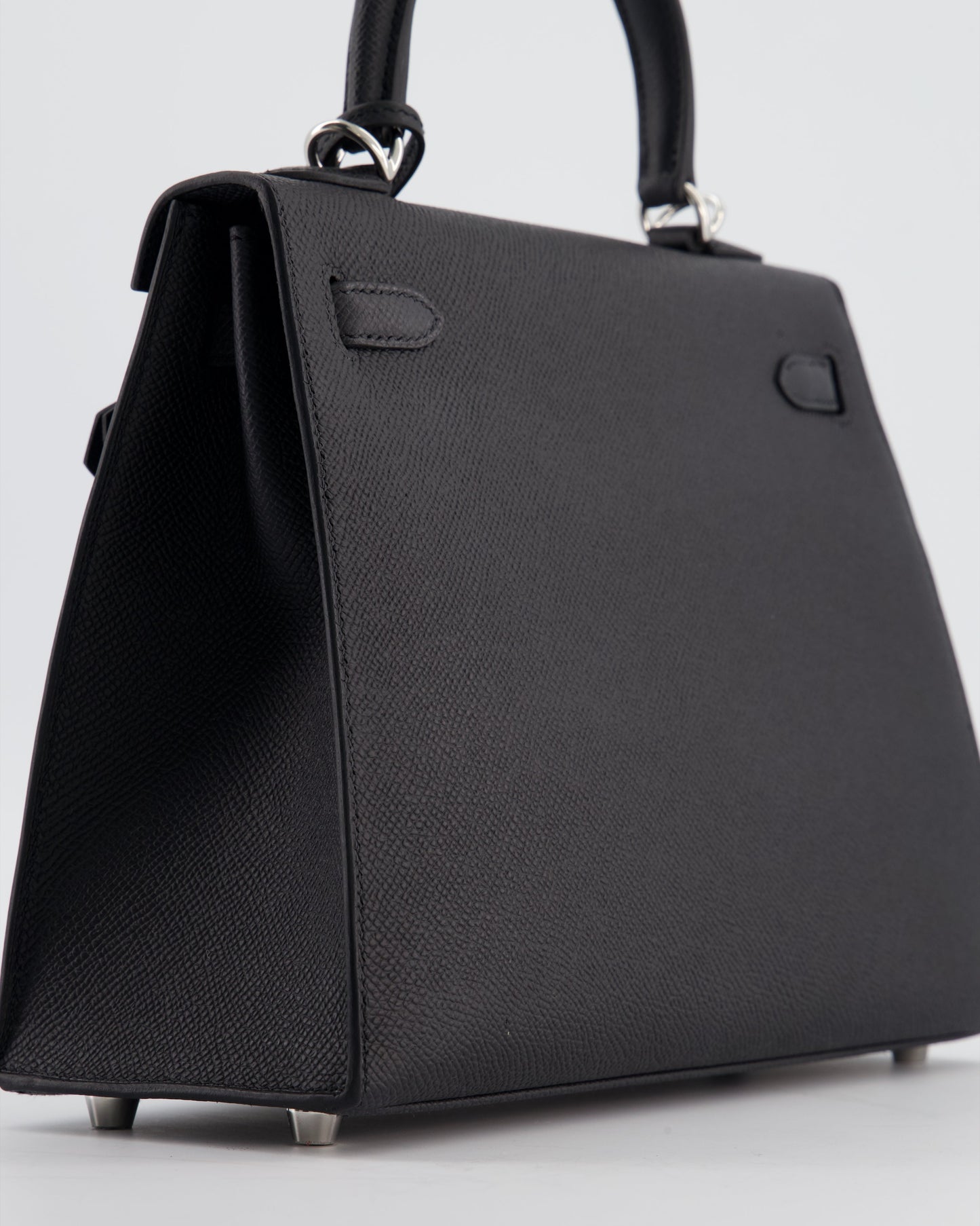*RARE* Hermès Kelly 25 Sellier Bag in Noir Epsom Leather with Palladium Hardware