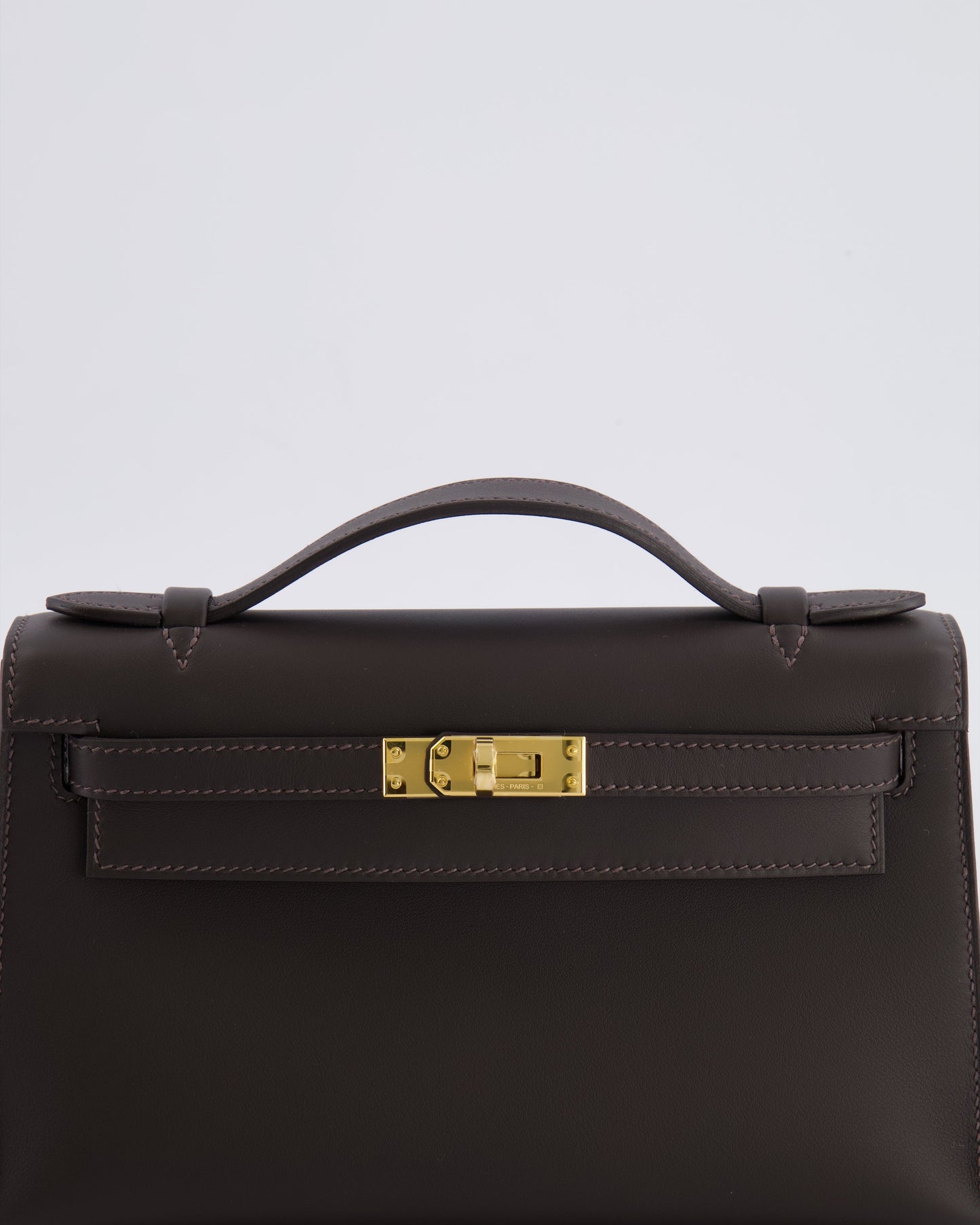 *RARE* Hermès Kelly Pochette Bag in Bai Brun Swift Leather with Gold Hardware