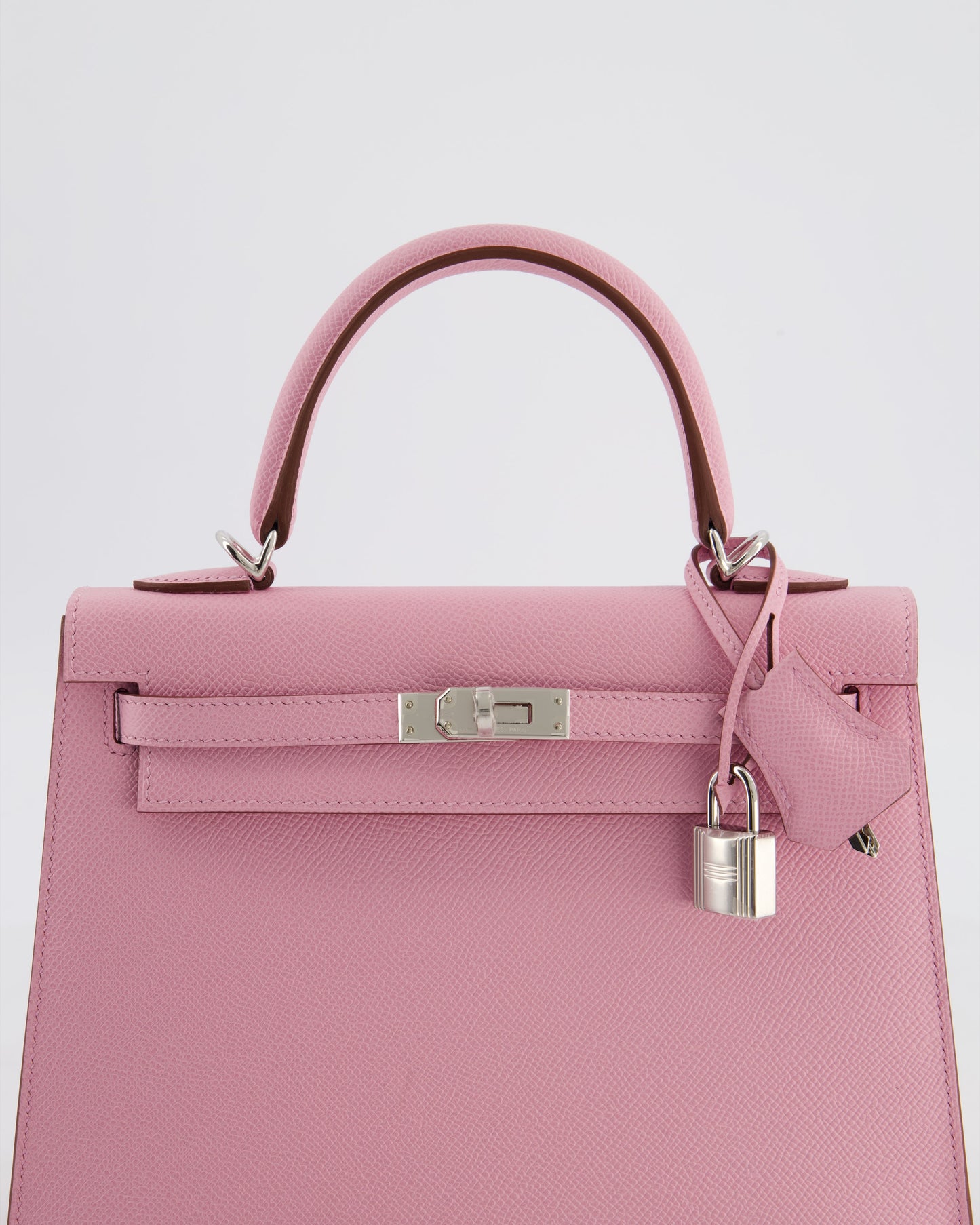 *SUPER HOT & RARE* Hermès Kelly 25 Sellier Bag in Mauve Sylvestre Epsom Leather with Palladium Hardware