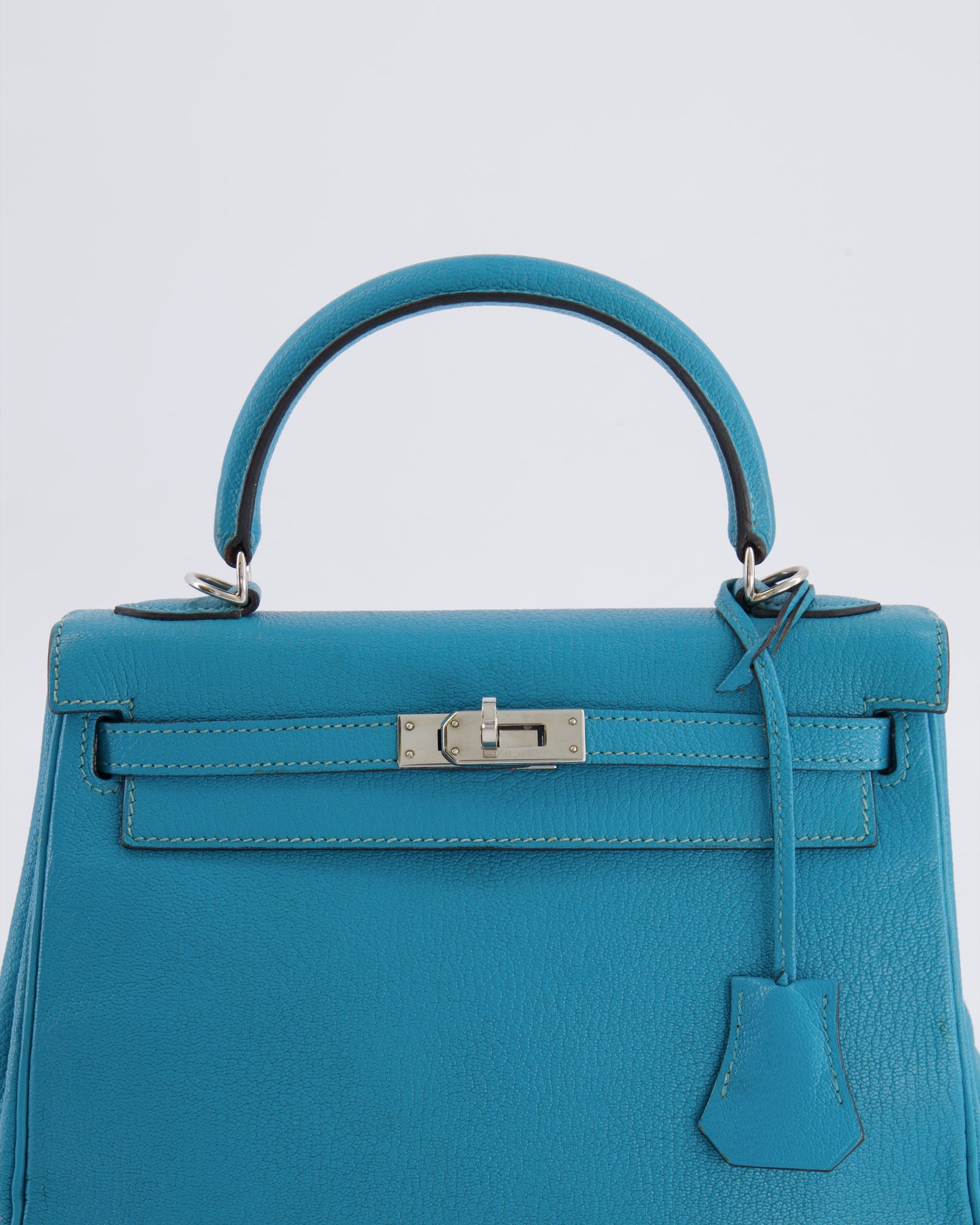 Hermès Kelly 25 Retourne Bag in Bleu Paon Evercolor Leather with Palladium Hardware