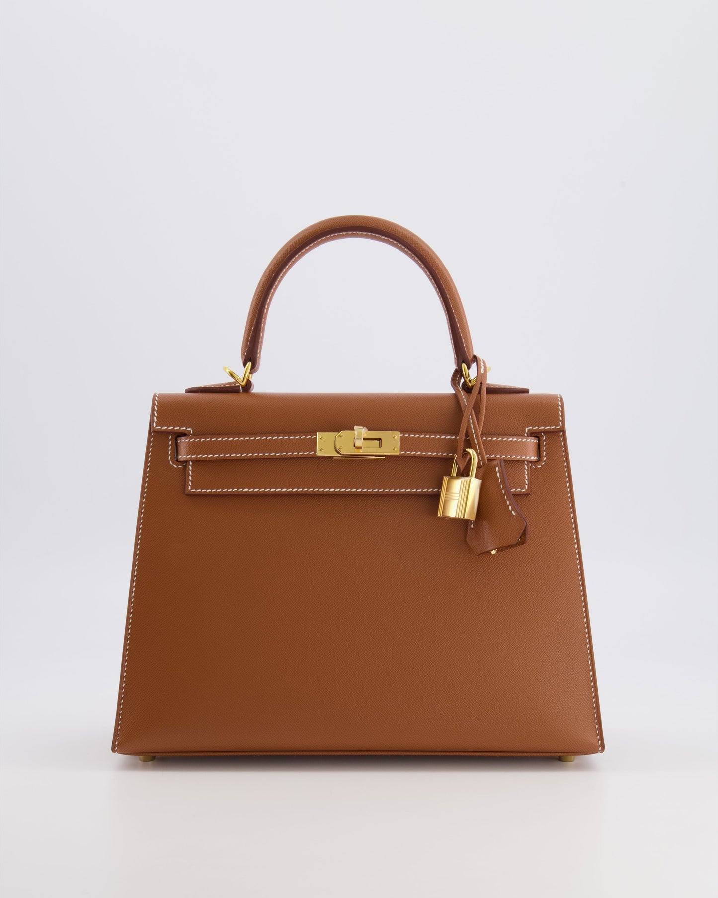 Hermès Kelly 25 II Sellier Bag in Gold Madame Leather with Gold Hardware