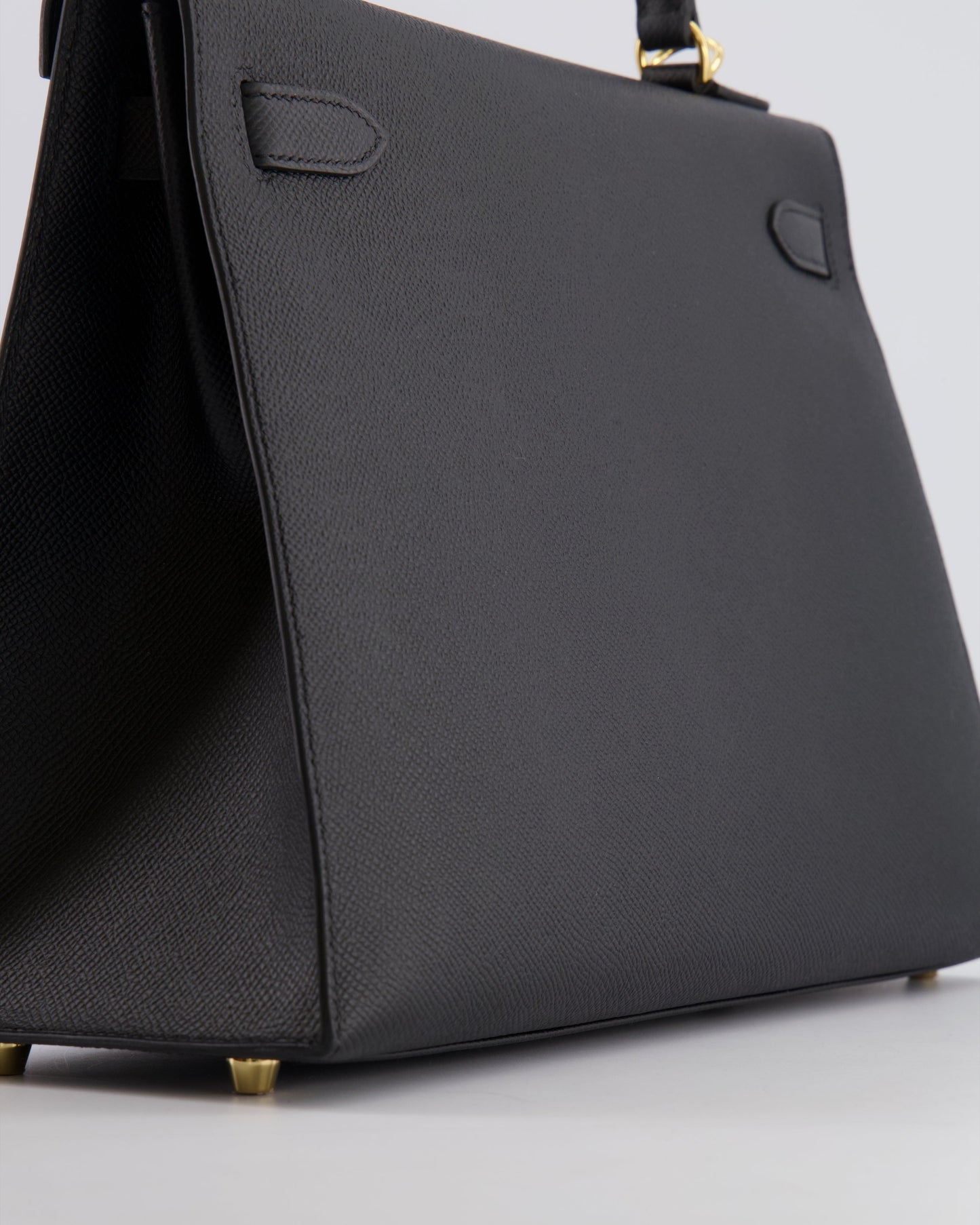 Hermès Kelly 32 Sellier Bag in Noir Epsom Leather with Gold Hardware