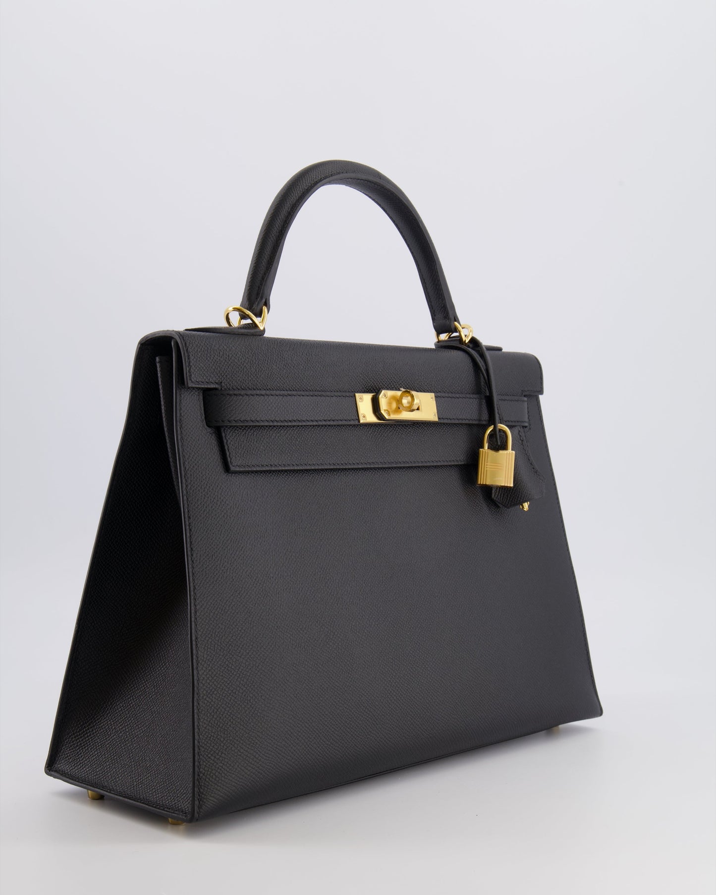Hermès Kelly 32 Sellier Bag in Noir Epsom Leather with Gold Hardware