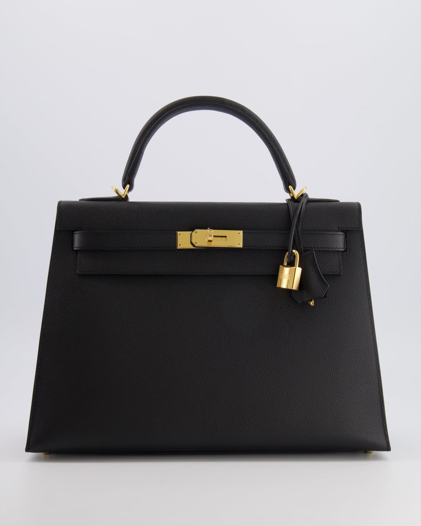 Hermès Kelly 32 Sellier Bag in Noir Epsom Leather with Gold Hardware