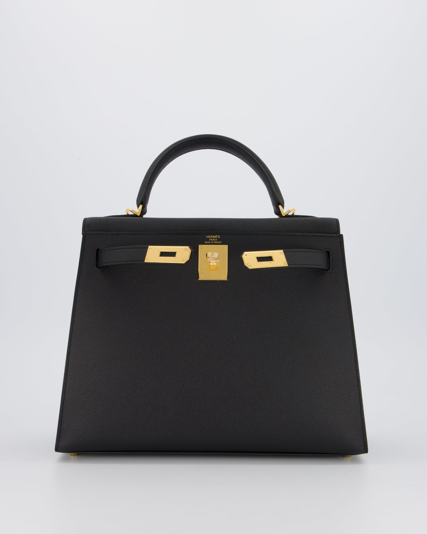 Hermès Kelly 28 Sellier Bag in Noir Epsom Leather with Gold Hardware