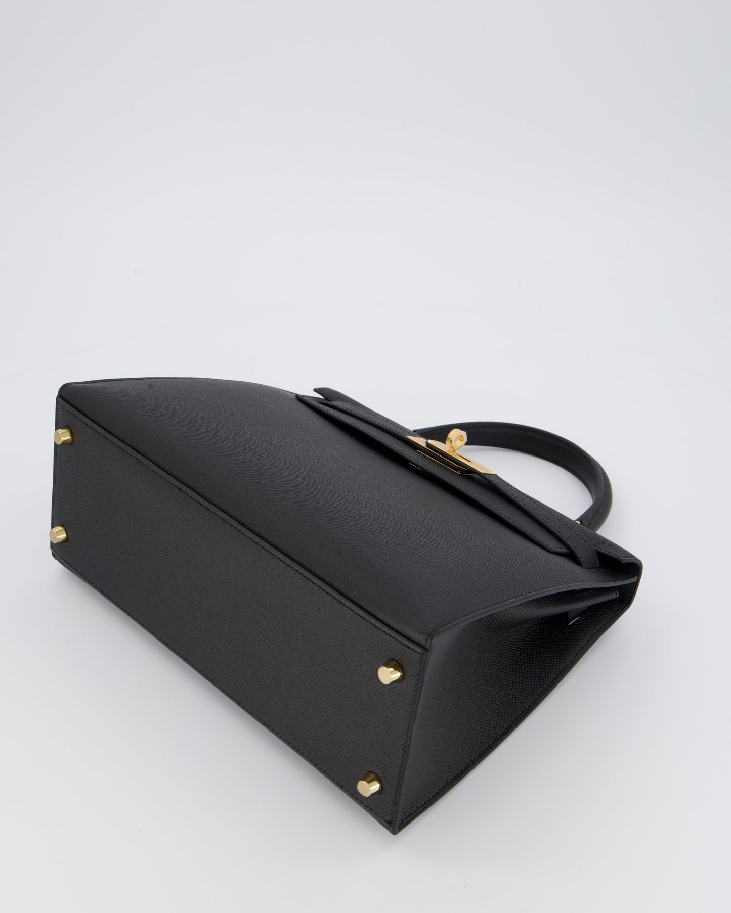 Hermès Kelly 28 Sellier Bag in Noir Epsom Leather with Gold Hardware