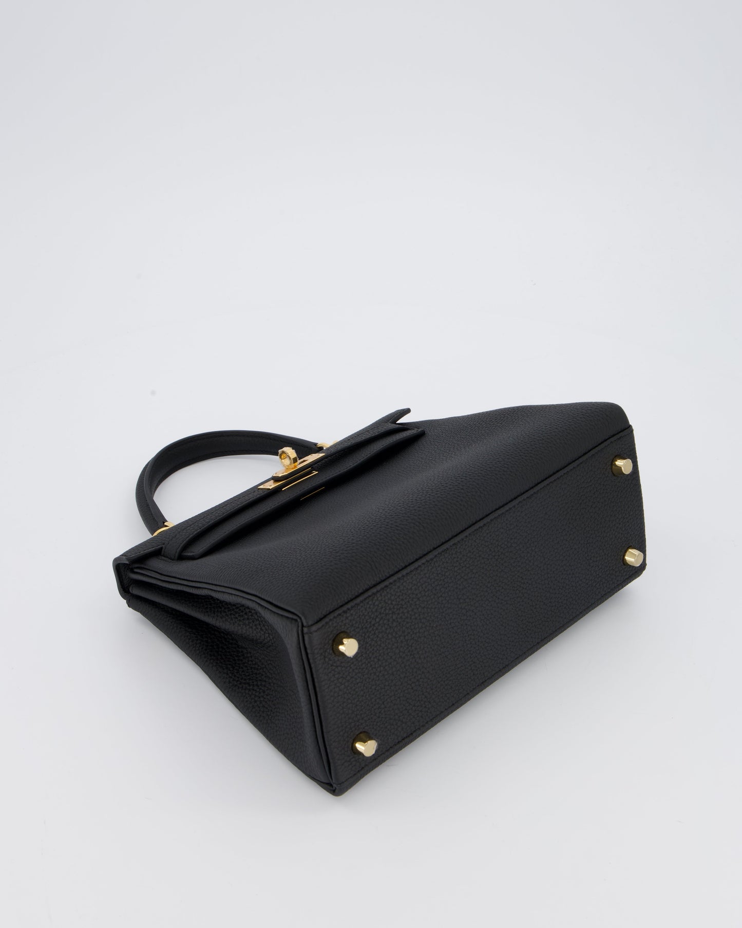 Hermès Kelly 25 Retourne Bag in Noir Togo Leather with Gold Hardware