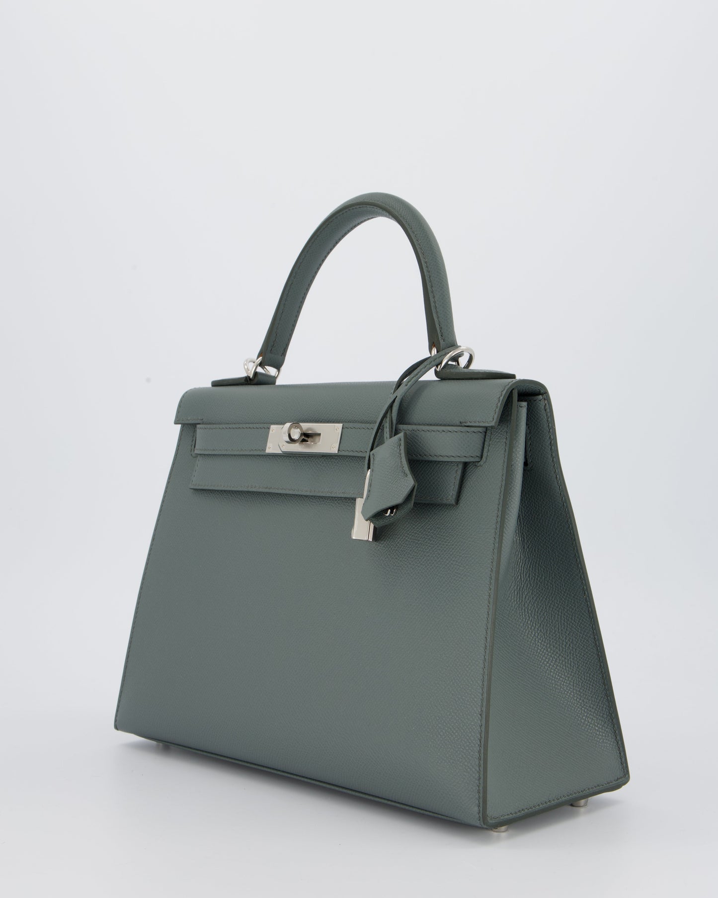 Hermès Kelly 28 Sellier Bag in Vert Amande Epsom Leather with Palladium Hardware
