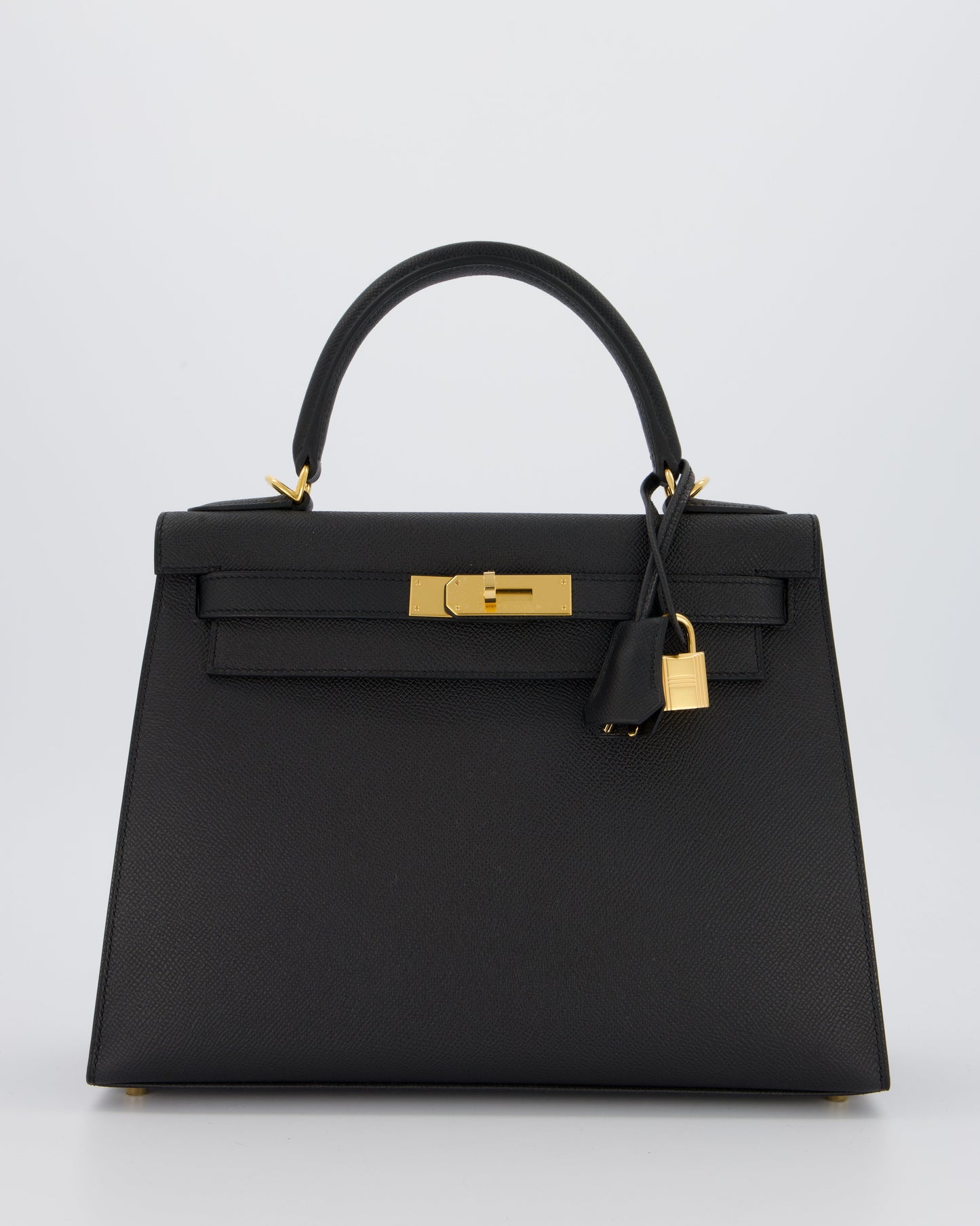Hermès Kelly 28 Sellier Bag in Noir Epsom Leather with Gold Hardware